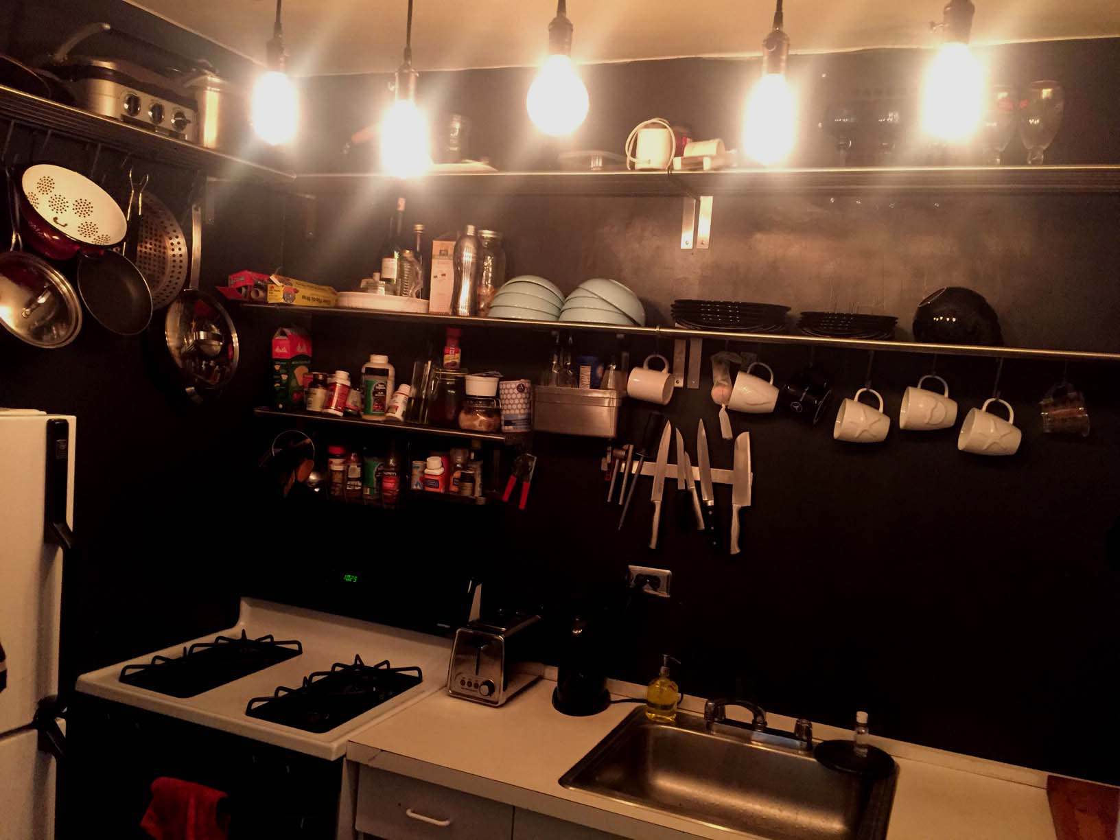 Fully furnished 200 square foot bedroom w/ air condition, large closet in a two bedroom apartment. Apartment is a large two bedroom with hardwood floors, big kitchen, awesome sun light through out the unit, big bathroom, and laundry room in basement. This apartment is located between Park Avenue and Madison on 35th Street in the prime of Murray Hill. 
Serious responsible mature people with 9-5 job & Freelance that work may apply.