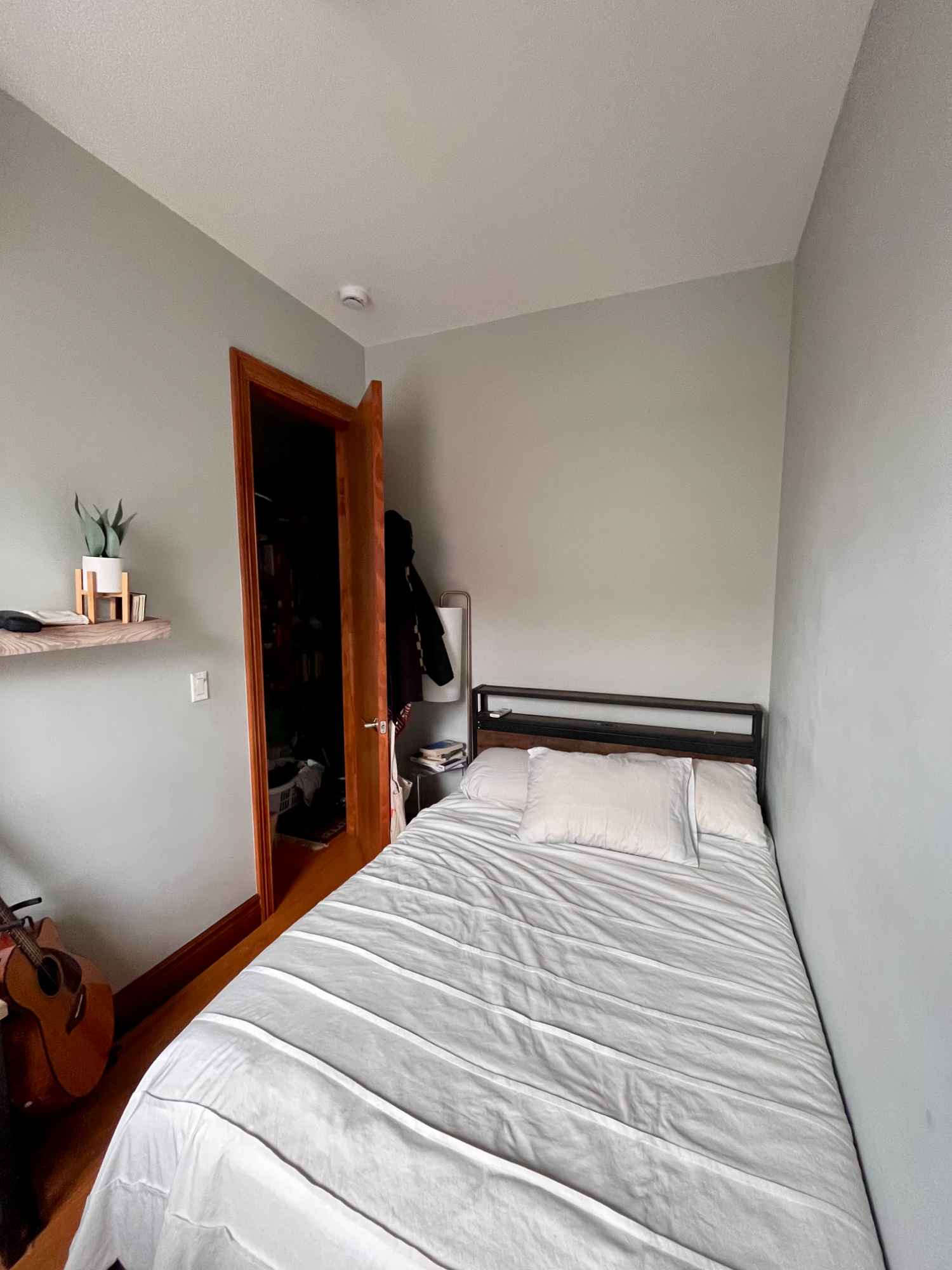 Looking for a new roommate to start the lease with. Its a three bedroom, 2 bath. Myself and the other roommate both work in finance and are 31 year old males. We're both very clean and keep things pretty chill. Dishwasher and washer and dryer in unit. Main common area is furnished but the room itself isn't. Tucked away in Greenpoint by McGolrick park, it is close to the G and all the good bars and restaurants in the neighborhood.