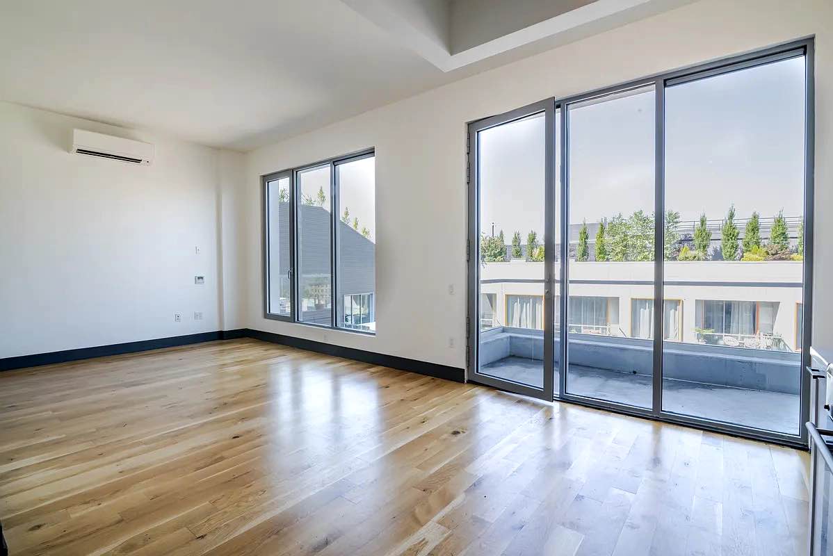 ***RENT STABILIZED… IN BUSHWICK… WITH A GYM/LAUNDRY***
Offering my sun-drenched, 4th floor flex 1bed 1bath (with wall removed) apartment for sublet or lease reassignment (and if desired subsequent lease takeover)!
Move in is January 1st, Current lease term ends at April 30th, (off season woo hoo!) and allows for RENT STABILIZED lease-takeover and extension! All utilities included except for electric and wifi!
This beautiful flex one bedroom has had its divider wall removed to make a HUGE studio, but the wall can be reinstalled for a small fee allowing for a dynamic and INCREDIBLY RARE housing opportunity. A courtyard-facing unit with a PRIVATE BALCONY comes with all new stainless steel appliances (including dishwasher), hardwood floors, built in surround sound speakers, a gorgeous tile bathroom, and FOUR CLOSETS (one entrance coat closet, two HUGE bedroom closets, and an extra large storage closet)!
The building - “The Rheingold” - is wall-to-wall amenities!
- Doorman
- Elevators
- Mail/Package room
- Laundry room
- Fitness center
- Includes climbing wall and squash court
- Yoga room
- Spa
- Sauna
- Steam Room
- Two common courtyards
- Common roof deck (25,500 square feet)
- This includes a landscaped park, hammocks, fire pit, cabanas, outdoor bar, children’s play area, foosball tables, giant chess, glass sky bridge, private party area, and barbecue spaces
- Dog run
- Business center
- Conference rooms
- Five study rooms
- Indoor kids play area
- Game room
- Pool table, Air hockey, shuffleboard, & Ping Pong
- Video game room
- Underground parking deck
- Music studio
- photo studio
- painting studio
- Coffee Bar
- Pet Grooming Services
- Screening/theater room
- Concierge services
- In-house dry cleaners/seamstress
This beautiful Bushwick apartment is the apex of living, and at 3,150 per month it is perfect for a young professional or couple. I truly wouldn’t leave if I didn’t have to. Let me know of any questions!
Video Walkthrough of Apartment:
https://www.youtube.com/watch?v=heD_V7XGq7o
Video Walkthrough of Amenities:
https://www.youtube.com/watch?v=0ENGB1dArC8
INCENTIVES:
- If taken after December 1st and/or for Sublet, I am willing to throw in an AMENITY CARD FULLY PAID UNTIL APRIL 30! ($900 value!!) Also willing to sell Mounted TV for a great discount!
- If signed on with full lease reassignment by December 1st, not only will you get the amenity card, I will throw in mounted and installed TV and Bidet for FREE.
PAPERWORK:
Paperwork needed for sublet approval:
• Application
• $20 application fee
• Copy of ID
Paperwork required for lease assignment:
• Application
• $20 application fee
• Copy of ID
• Proof of income (either in two most recent paystubs, or tax form from 2024)
• Record of last six months’ rent payment.
• Landlord Reference letter