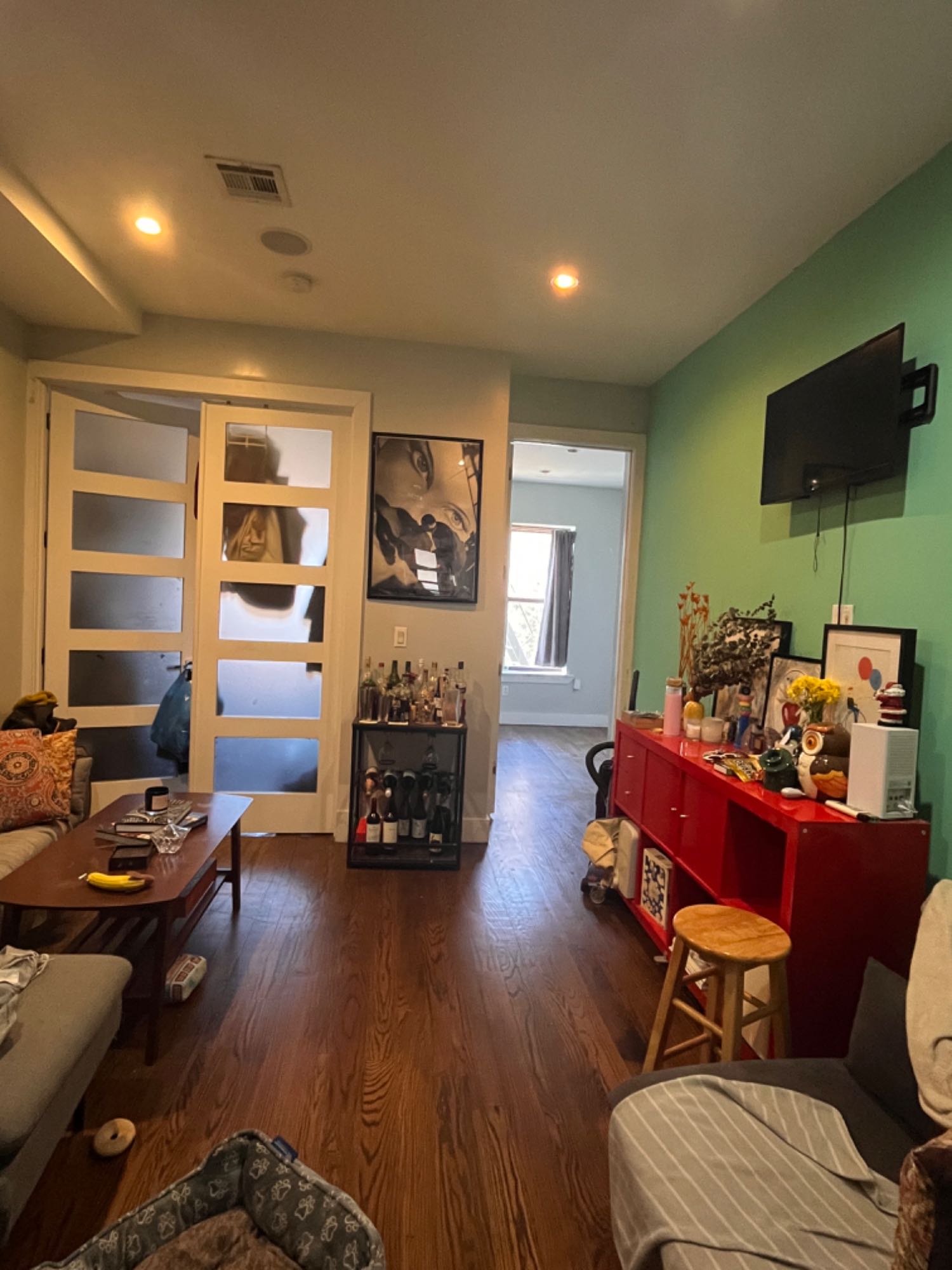 Rent: $1200
Where: Bushwick, Brooklyn
When: April 1, maybe earlier
Come live with a friend and myself, and with a dog (her dog) and cat (my cat) who are best buds.
Room is in Bushwick, Brooklyn. Close to nightlife, a lot of fun bars, restaurants, and music venues. Close to a lot of grocery stores. 5 min walk to L train or M train, can be in the city in 30 min. In front of B60 bus line, the free bus that takes you to Williamsburg in 10 min. The room is $1200 per month, all utilities (electric, internet) included. There is laundry in basement. There is a fire escape outside of bedroom window that can be like your own balcony. 

Prefer long-term. 
Serious inquiries only.

Edit: To apply, please send me a brief description of yourself and how long you plan to stay.