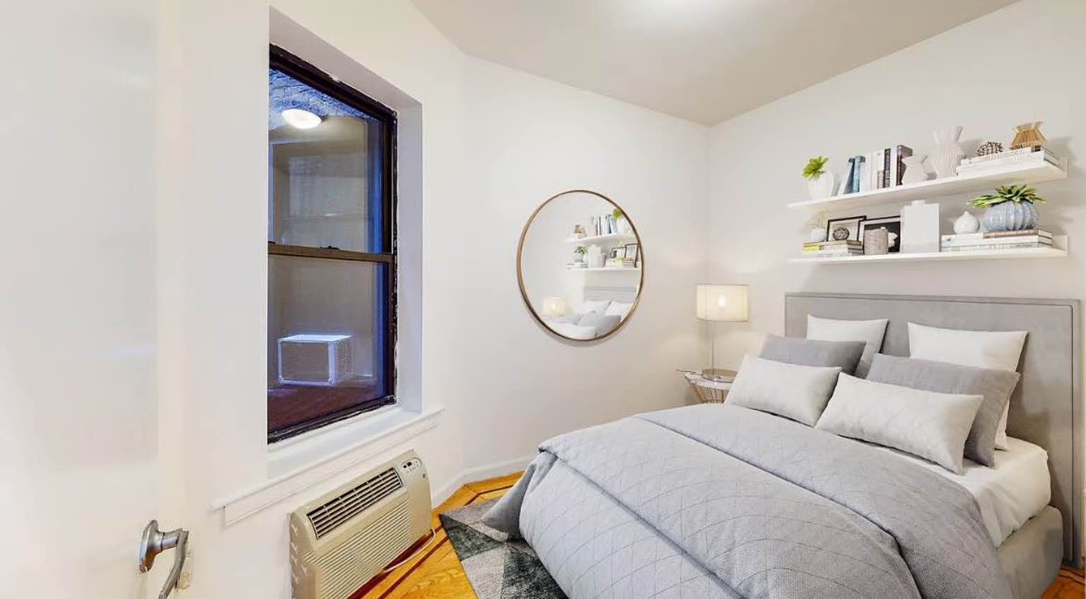 DESCRIPTION
Room for Rent - Hell's Kitchen, Available Oct 1 (Flexible)
Cozy, unfurnished room in a 2BR/1BA apartment in the heart of Hell's Kitchen. Large closet, plenty of space for a full/queen/king bed plus desk or dresser.
Share the apartment with a friendly gay couple—
LGBTQ+ affirming roommates preferred.
Prime location: 2 blocks from A/C/E 50th St Station, laundromat around the corner, and tons of nearby shops and restaurants.
Interested? Send a message to schedule a viewing!
Telegram: @juicepussy19 WhatsApp: ‪+1 (803) 537‑1565‬