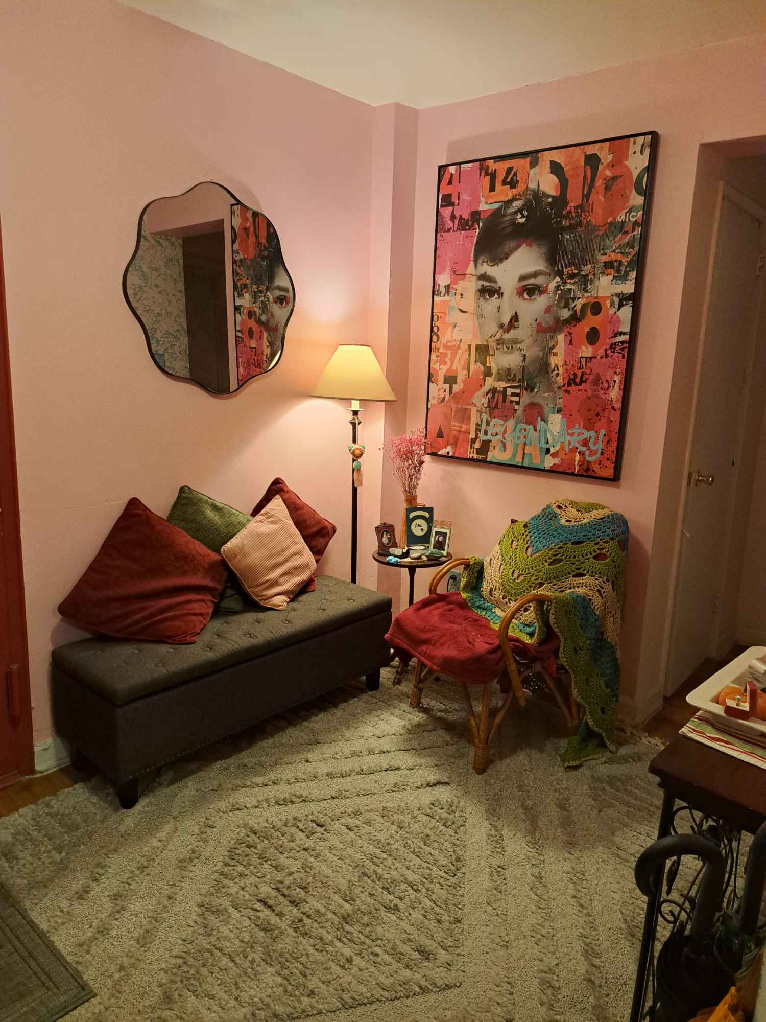 Spacious Private Room in Peaceful 2BR Co-op
๐๏ธ The Room:
Private bedroom: 11โ x 15.5โ
3 large windows โ great light, very quiet
Ceiling fan + A/C unit
Partially furnished: Rug, mattress, desk, console table, large mirror
2 closets (1 deep with shelving, 1 standard)
๐ The Apartment:
Renovated kitchen: full-sized fridge, oven, dishwasher
Updated bathroom
Video intercom system
Shared spaces are clean, calm, and well-kept
Laundry in building
Backyard garden with grill + outdoor seating
๐ Location Highlights:
1 block from Fort Tryon Park
Close to grocery stores, cafes, bars, and restaurants
Easy commute: A & 1 trains nearby
Nearest trains: 7-min walk to A Express, 8-min to 1 Train (~20 mins to Midtown)
๐ฏโโ๏ธ About Me / Us:
I work full-time for a nonprofit and I'm also an actor.
My husband (a theater designer) lives in PA but stays here a few times/month. I often spend weekends and holidays there too, so you'll sometimes have the place to yourself.
Iโm clean, quiet, and value a relaxed, respectful home.
We're social but not party people โ
Fully vaccinated โ would prefer the same.
โ
Ideal Roommate:
Mature, easygoing, and respectful
Clean + tidy in shared spaces
Enjoys a peaceful, cozy home
Interested?
Send a message with a little about yourself and your typical weekday/weekend routine. Looking forward to connecting!