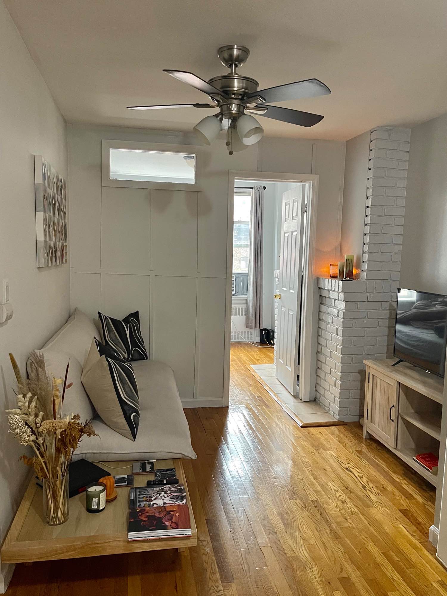 I have a single room available in a two-bedroom apartment, and the rent includes all utilities such as electricity, gas, AC, heat, and Wi-Fi.

 The room comes fully furnished with a medium step-in closet and a dresser table. There is ample space for additional furniture, such as a desk. An immediate move-in option is available.

Apartment Details:
This spacious apartment is in a prime area, just a few blocks from the train station and NYU Hospital. You'll find yourself surrounded by various convenient amenities, including numerous stores, shops, restaurants, and two supermarkets within walking distance. Additionally, the building features a 24/7 open laundry facility in the basement. For food enthusiasts, there are several excellent pizza places, corner delis, and diverse restaurants offering Italian, Mediterranean, Mexican, Chinese, and Japanese cuisines, all just a stone's throw away. After a long day at work on Main Avenue, you can unwind at a nearby juice bar or coffee shop.

Transportation:
The apartment offers easy access to transportation, with the 6 trains only three blocks away and bus stops conveniently located on each block. Furthermore, a ferry just 10 minutes from the apartment provides access to Wall Street, Brooklyn, and Queens.

Additional Information:
This welcoming, clean, and peaceful space is ideal for a single occupant, and smoking is prohibited. If you're seeking a comfortable and convenient living space in the city, this apartment is your best choice.

Please feel free to contact me to schedule a meet-up or viewing of the apartment.