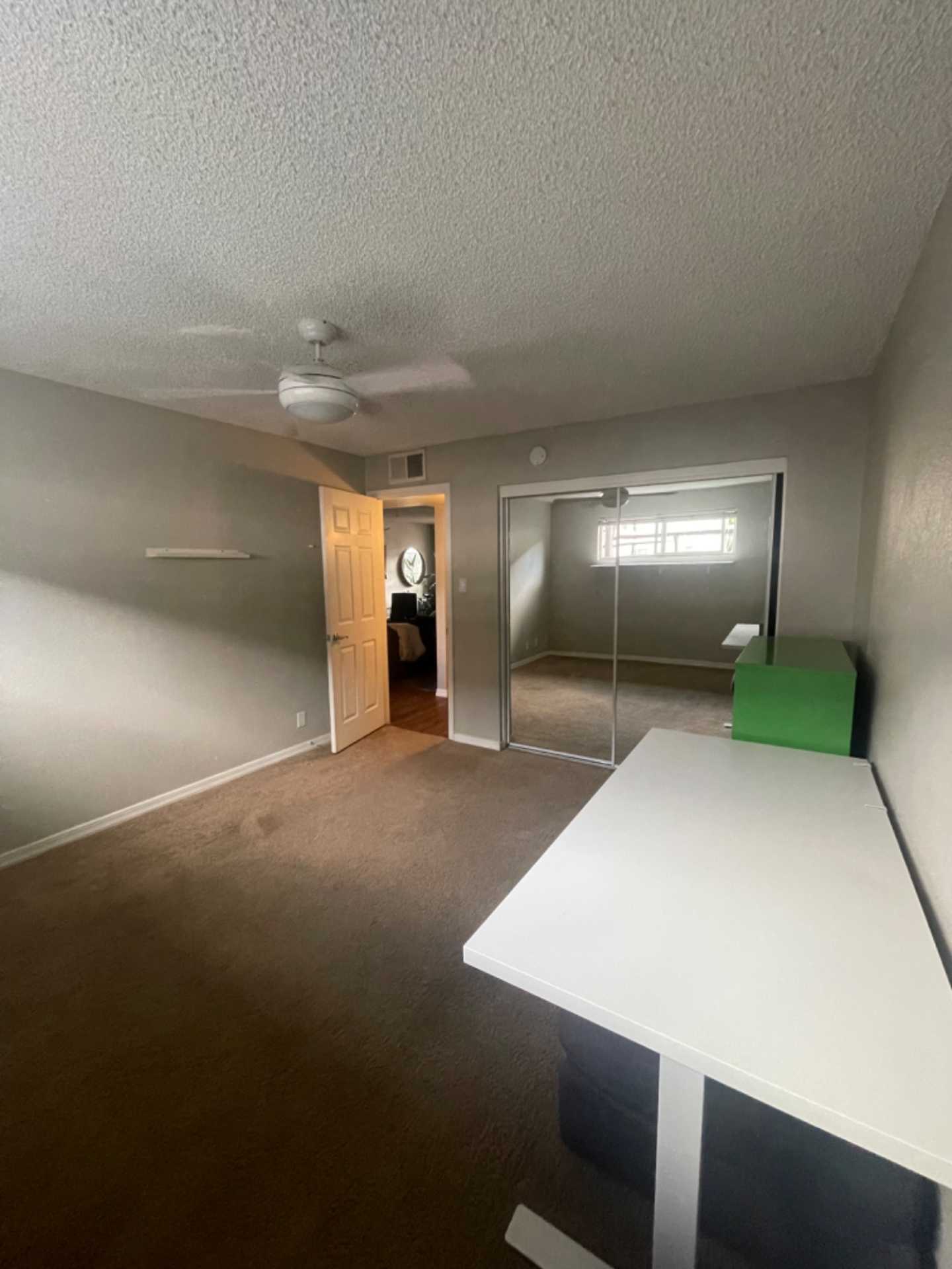 Private unfurnished room in a furnished two bedroom apartment. The room is about 11.5’x12.5’ with a 2.5’x8’ closet.

In unit washer and dryer. Patio space. 24-hour emergency maintenance. The property has a pool, some grills, hammocks, and a dog park.

Great location. Walking distance from Papago Park, a yoga studio, a couple gyms, bars, and restaurants. Biking distance to Tempe Town Lake. It’s about a ten minute drive to Old Town Scottsdale and downtown Tempe and a twenty minute drive to downtown Phoenix. Easy access to highway 101 and 202. On three bus routes.

I’m a single working 9-5 professional with a super sweet two year old pup. We’re easy goin, pretty tidy, and generally quiet. I’m more of the progressive bookish artistic type, very gay. I work from home two days a week, from the office three. I take good care of myself, my space, and my people. Happy to connect over Instagram to scope each other out.

I’m looking for someone to help me finish my lease, which is up at the end of June. We could potentially renew for another year but only if we vibe.

Thanks!

 