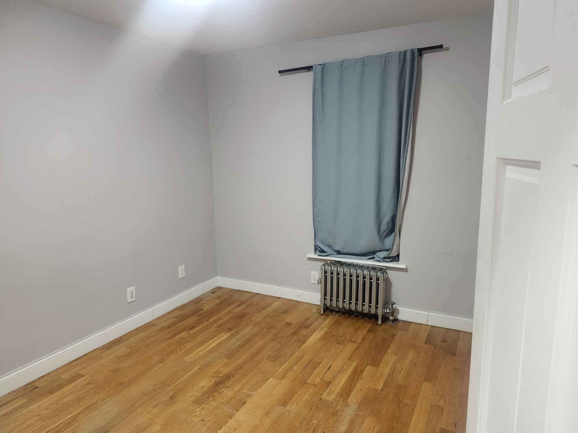 Available Immediately – 1-bedroom available in 2-bedroom apartment in elevator building located in prime Harlem location (Hamilton Heights) near West 137th Street, City College between Broadway and Amsterdam. Room dimensions are as follows:(10'5" X 11'4") with closet (3'3" X 1'5"). Shared living room, kitchen, and bathroom.
Apartment is accessible by subway (1, A, B,C, D) within walking distance or a handful of buses within a one-block walk in either direction. There are also a plethora of dining options within walking distance.
Requiring first and last month rent ($1,000 each – total of $2,000). Requiring 30-day notice when moving out and last month’s rent will cover the last 30-days. Electricity bill is split down the middle. Reasonable internet is included. I work hybrid schedule during the week and am in grad student in the evening. Pets will be consider but do not currently have any.