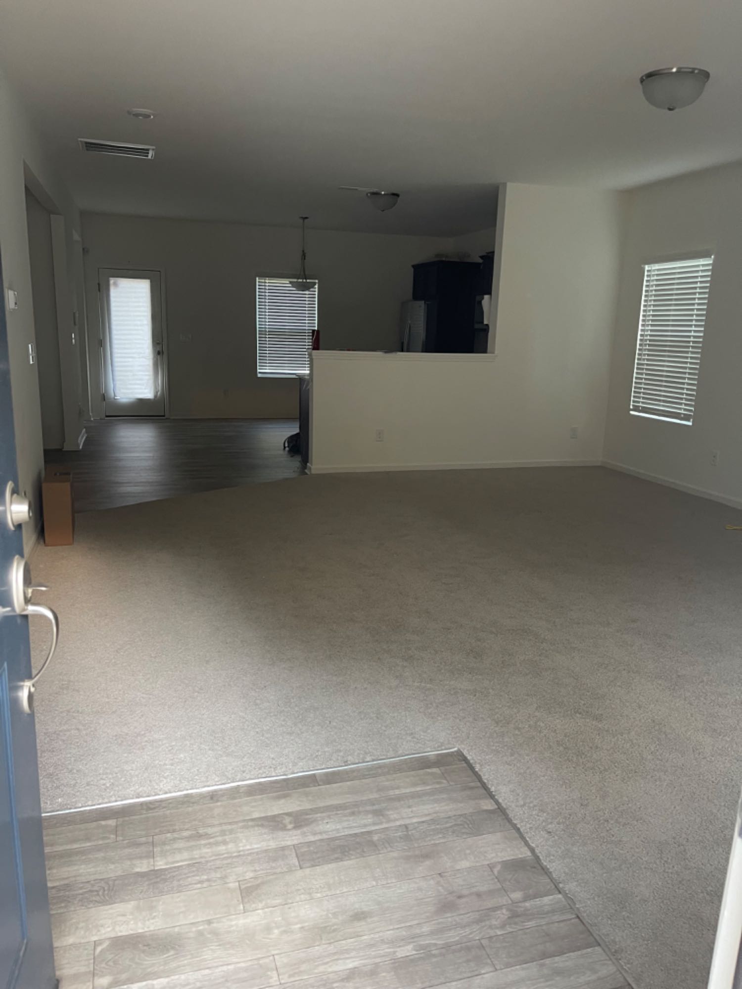 It’s a clean house in a quiet neighborhood. It’s only 2 years old so everything is brand new. 
Master bedroom and private bathroom available and vacant. Move in ready. 5mins from the airport and 8 minutes from south end, uptown, and lower tuck. 