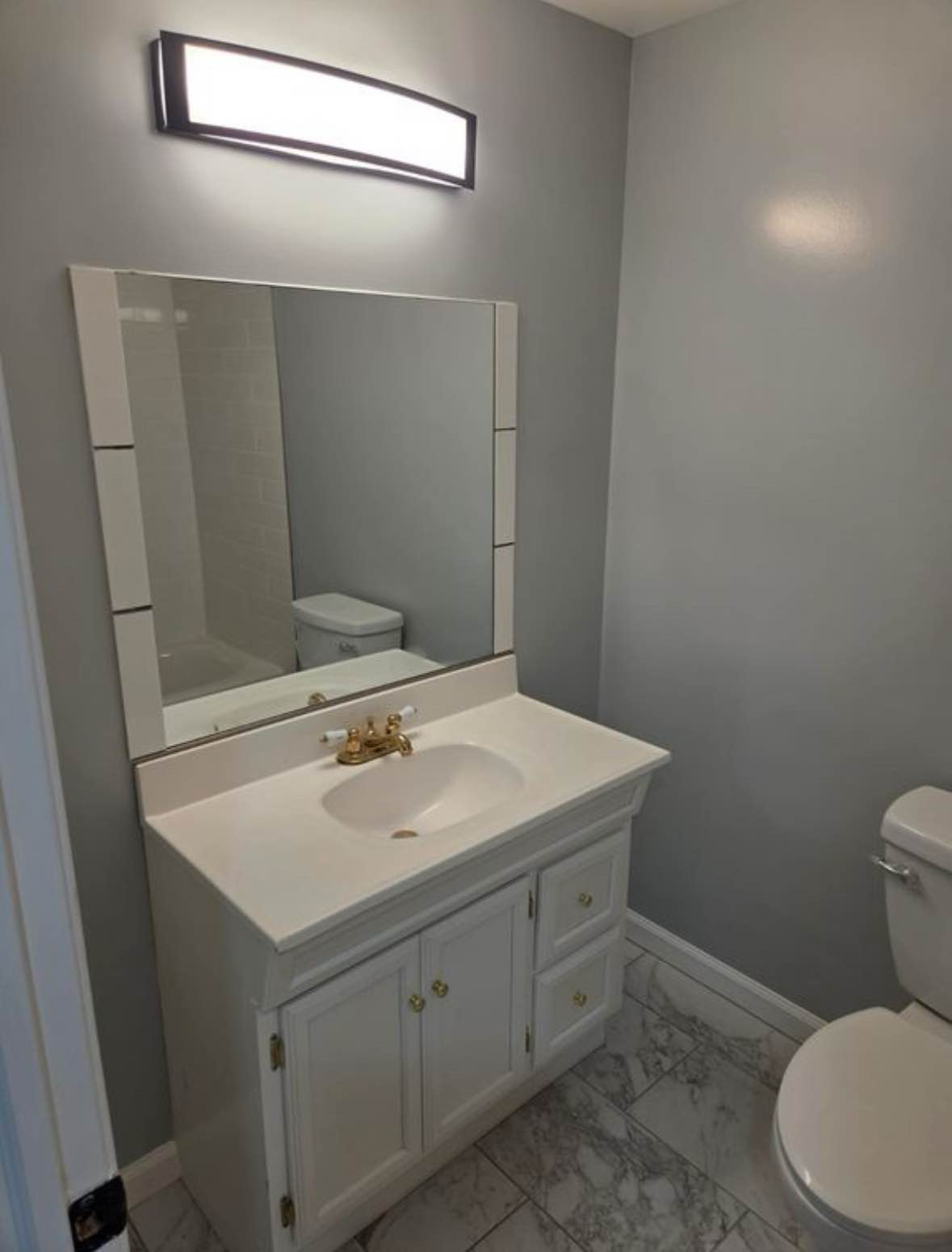 Hello I’m a private landlord,I got different houses available for rent  with immediate move in,Utilities included inbox me directly via 1 (269) 340-9346 for more information about the  properties 