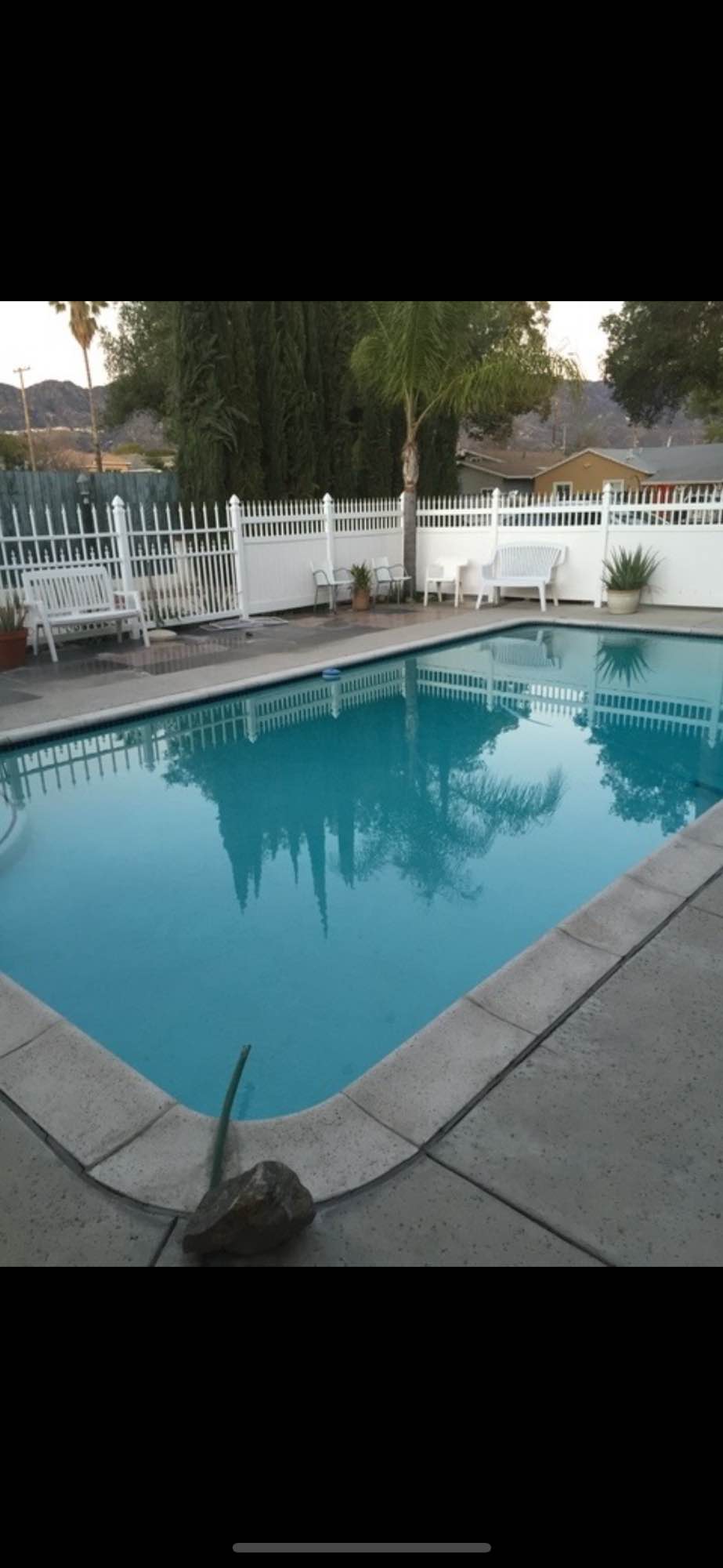 This bonus room has has a separate entrance and is in a residential area in the city of Burbank behind the owner's spacious house: it has just been remodeled, with full bathroom, closet, AC - Heating, fleshly painted and laminated hardwood floors. This room does not have a kitchen, but it includes a Refrigerator, Microwave, and Pantry Cabinet, also you are welcome to use the outdoor patio kitchen. Tenant can use the swimming pool during the hot days of summer. The utilities included are as follows: Wi-Fi, Gas, Water & Power. There is ample street parking and it's just about 7 minutes away from Burbank Bob Hope Airport. 
The house is in the heart of Burbank is five minutes away from the Empire Outdoor Mall where you can find many stores: Target, Marshall's, TJ Max, Best Buy, Lowe's, Staples, Walmart, etc) Also some restaurants like Panda Express, Outback, Olive Garden, etc. Many other business as well. The Burbank Town Center Mall is also near by (Macy's, Barnes and Noble, AMC Theaters), Costco is just around the corner with its low cost Gas Station. There are many groceries stores within walking distance as well as the Chandler Bike Path. The 5, 134 and 101 freeways are conveniently located close by and a bus stop is just a couple blocks away on Victory Blvd. The rent is $1,395.00 with a signed one year lease, the security deposit of $1,395.00 is required to move in and a 30 days notice is required to move out. (no pets, drugs or smoking). 

Please respond to this listing with some general information about yourself and any questions you can reach me or text me at . 

My name is Geo
