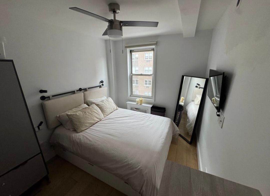 Message to schedule a viewing 