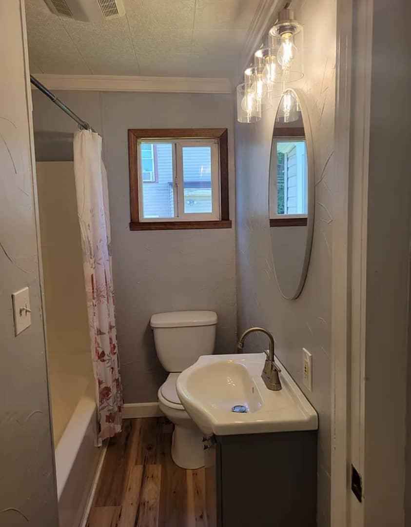 This private studio in Hillcrest, San Diego offers a cozy and convenient living experience with a private bath, closet, and kitchen. The lease terms are month-to-month, making it ideal for those seeking flexibility. Additionally, the studio is pet-friendly, so your furry companions are welcome.

Nearby Transportation:
- San Diego International Airport (SAN)is the closest airport, just about 10-15 minutes away by car.
- Public transit options include the Hillcrest Transit Center and multiple bus routes, providing easy access to other parts of San Diego.

Nearby Amenities:
- Grocery stores : Ralphs, Trader Joe’s, and Whole Foods Market are all nearby for your daily shopping needs.
- Restaurants: Enjoy a variety of dining options within walking distance, including Great Maple, Bronx Pizza, and The Red Door.
- Hotels/Motels: For guests, nearby options include Inn at the Park and Hilton Garden Inn San Diego
-Shop: The Hillcrest Farmers Market and local boutiques offer a variety of shopping opportunities within the vibrant community.

