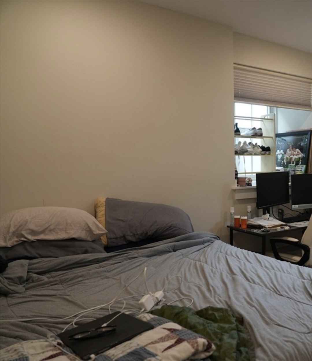 1 Bedroom Apartment for Rent!

Contact: chriskoppel11@gmail.com

For viewing details, rental terms & more info.