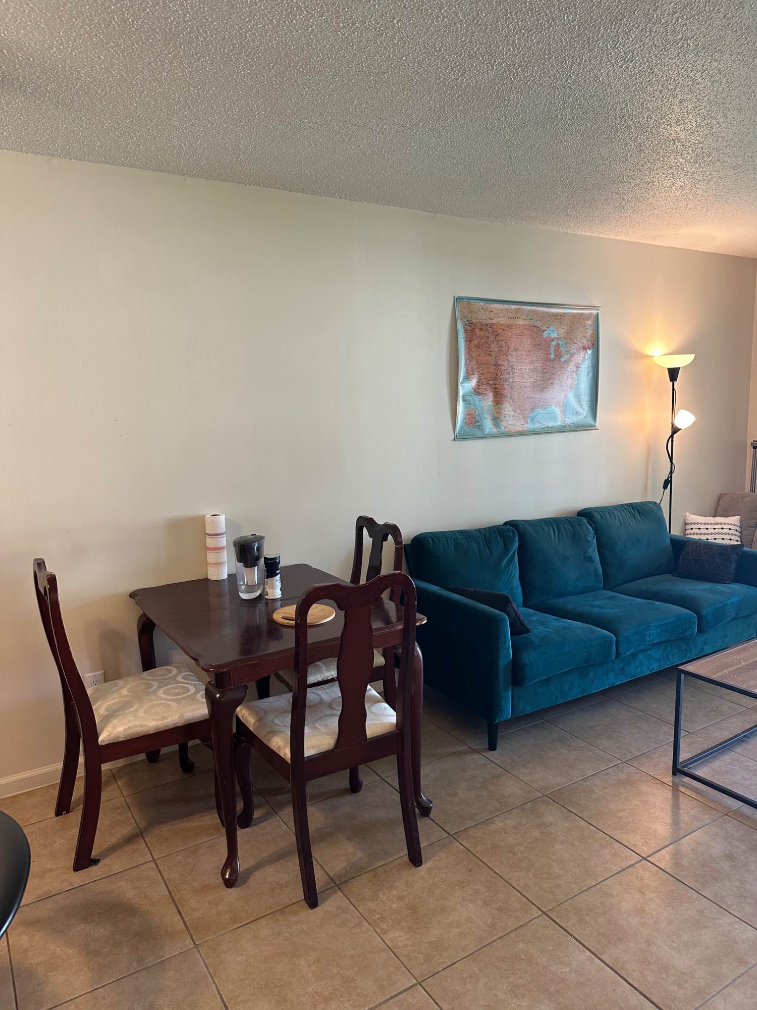 Hi!
I’m 25 years old, from France. I am an Engineer and I work in Hickory. I really am a chill guy, I’ve been living in Europe/USA in shared apartments for a while. I like to cook (happy to share French food if you’re interested!), going out in Charlotte on weekends, working out and travel. I enjoy spending time with roommates, but I also respect personal space—so it’s up to you.