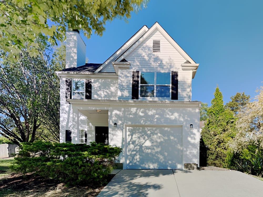 Make plenty of memories in this inviting home! This home features a spacious and newly renovated kitchen with stainless steel appliances, and granite counters with bright white cabinetry. The living areas feature large windows that let in plenty of sunlight, and the dining and kitchen areas are ideal for entertaining. High ceilings and luxury vinyl plank flooring add to the charm and style of this home.