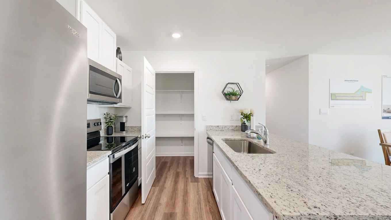 The place is really nice and brand new, we are the first to live here. I love everything about this neighboorhood but am moving back home because of a family emergency. We haven't had any issues with car break-ins or crime near by. Lots of student athletes live here. Utilities are split 3 ways between roomates. 