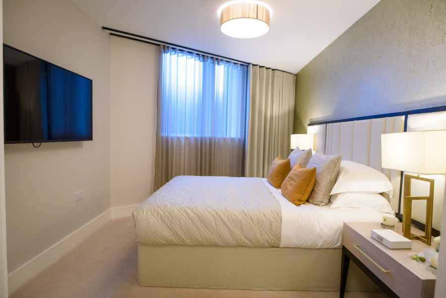 Beautiful Large Corner 1-Bedroom at Pine Street
Welcome home to this true 1-bedroom corner unit featuring North and East exposures with oversized windows that flood the home with natural light. Spanning 991 sq. ft., this residence offers soaring ~14' beamed ceilings, refinished dark hardwood floors, and thoughtful upgrades throughout.
The kitchen is outfitted with top-of-the-line appliances and enhanced with additional storage space. The bedroom includes a custom additional closet, while the home is equipped with a premium LG washer/dryer for convenience.
Building Amenities:
Pine Street is a luxury building offering:
24-hour concierge and doorman
Resident's lounge with WiFi
Located in the heart of the Financial District, you'll enjoy quick access to the 2, 3, 4, 5, J & Z trains and the brand-new Whole Foods on Wall Street.