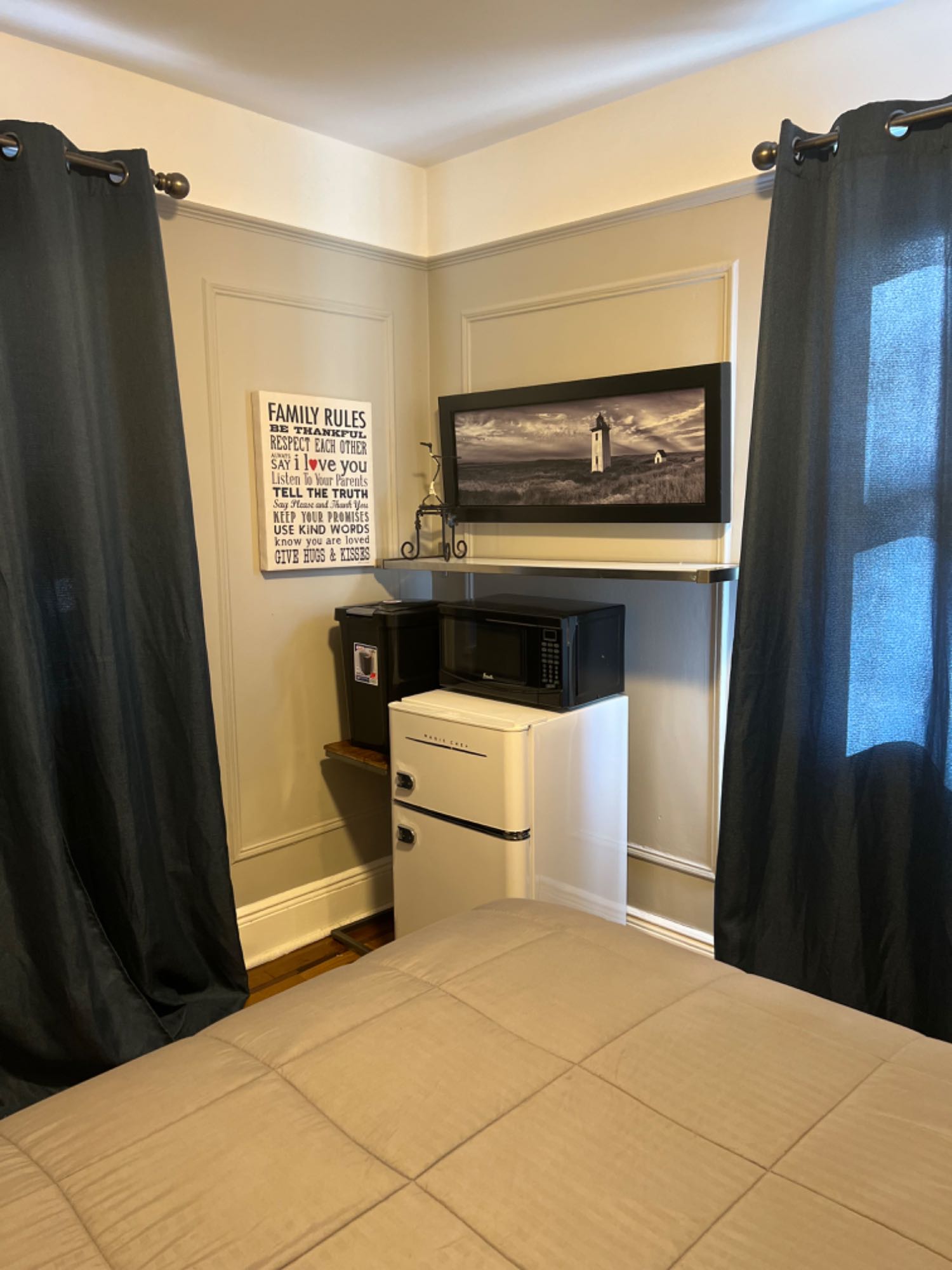 private room in a family home.
No kitchen .