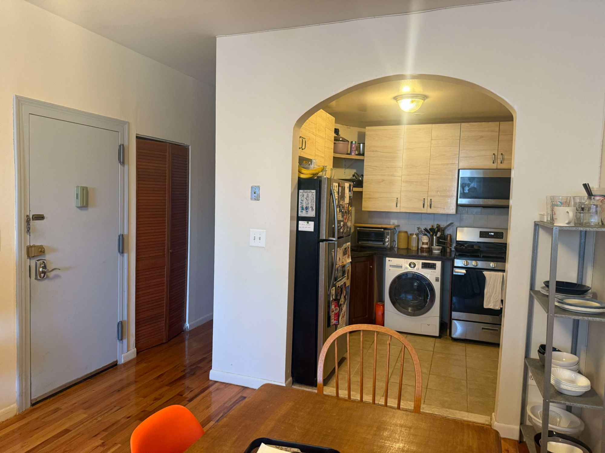 Hey everyone!
My roommate and I are looking for another personto be added to our lease starting at or around December 1st since one of our roommates is leaving!
We have a balcony, in-unit laundry, washing machine and a great cat (no other pets at this time sorry!)
The room itself:
8 x 12 feet with a ceiling height of 9' and can comfortably fit a full size bed and desk.

Utilities: $120-$160 depending on heat usage

It’s located in Prospect Lefferts Gardens and has a 2/5 train stop about 5 mins away by foot. 
It’s a really great place and location so please reach out if you’re interested. You would have to be added to the lease so should be able to provide proof of income and pass a credit check.
