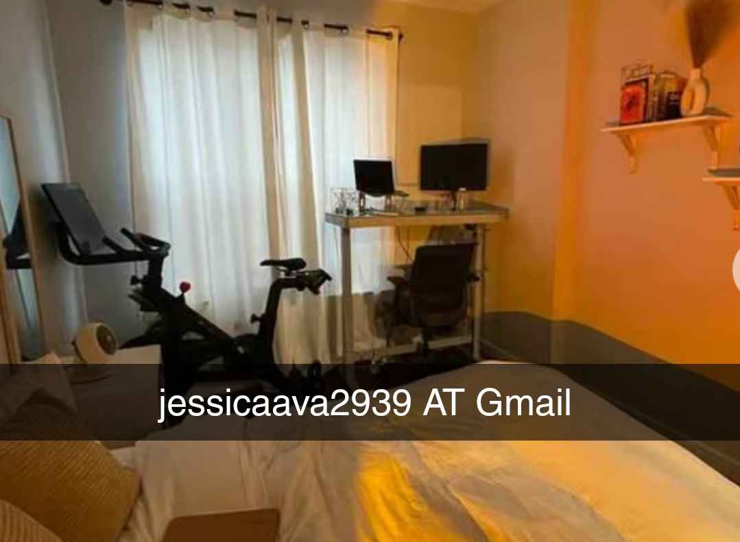 This private studio offers an ideal blend of comfort and privacy. It comes with its own bath, modern kitchen, and private closet, ensuring no shared spaces with other tenants. This spacious, fully furnished studio can also be arranged unfurnished if you prefer. High-speed WiFi and an in-unit washer/dryer are included, and there is convenient parking available. The lease is month-to-month, though other lease terms can be considered. Pets are welcome, provided they’re well-trained.