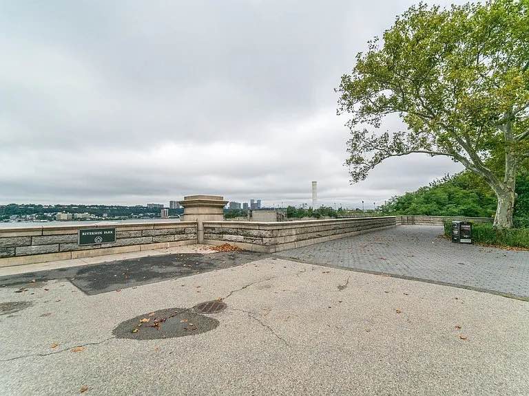 We are offering a furnished room for rent in our spacious apartment in the heart of Hamilton Heights.

**The Location is Key:**
*   Extremely close to both **Columbia University** and **City College**.
*   Just blocks away from the beautiful **Riverside Park** for running, biking, and relaxing.
*   Minutes from the **1 train**, providing an easy commute to downtown.

**The Living Situation:**
We are three quiet, clean, and professional young adults who work long hours and are often out of the apartment. We're looking for a fourth roommate (student or professional preferred) who is respectful, easy-going, and similarly busy.

The available room is **small and furnished**—perfect for someone who uses their apartment primarily for sleeping and relaxing.