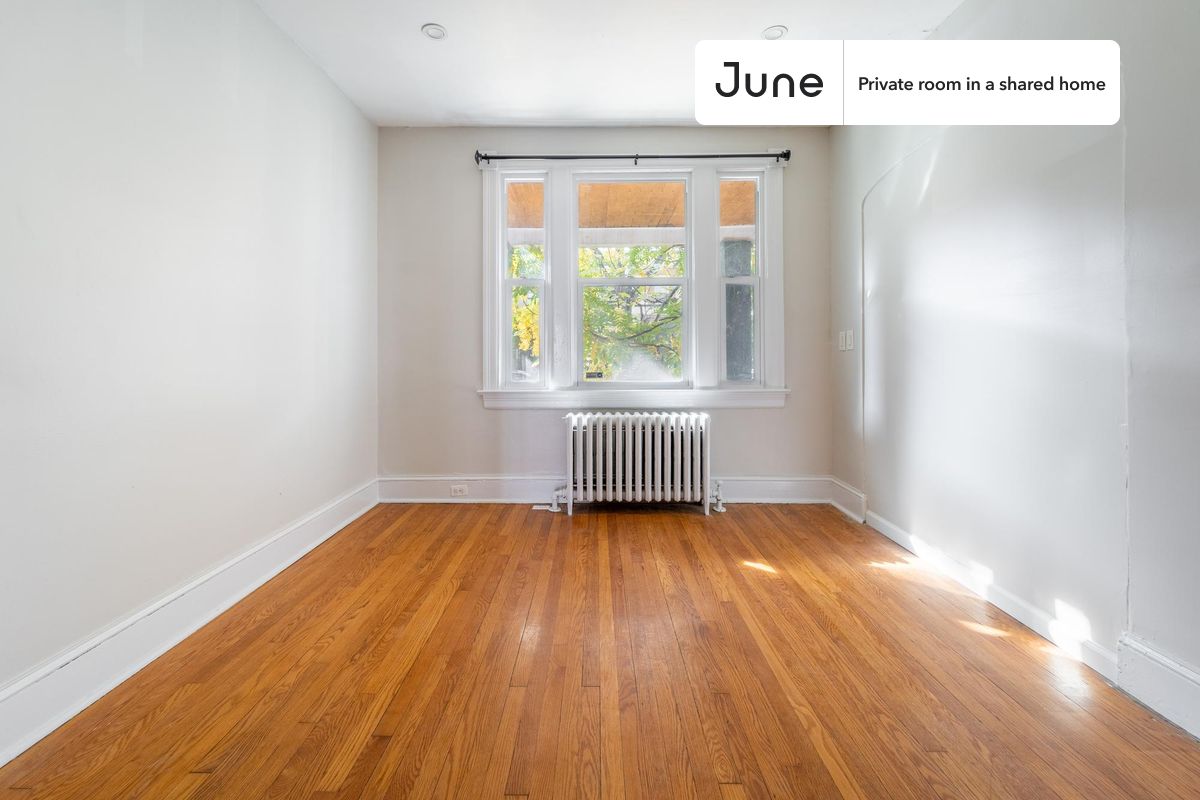 

PLEASE NOTE: This is a private room in a shared apartment. You will have your own bedroom and shared common areas (kitchen, bathroom, etc.) with other residents.

Queen bedroom in a 2 bedroom / 1 bathroom apartment!

Check out 3D tour now:  https://jnhm.es/8c1

This  Queen room in Columbia Heights  is available on a 12 month lease or a flexible short term (31 to 364 days) lease. You pick your custom start and end date. Monthly rent rate is determined by furnishing preference, move-in date and move-out date. Speak to a June representative for recommendations on the best stay duration for the lowest rate, and learn more about this home on the June website:  https://jnhm.es/6ou

Amenities of this home:      32-inch Flat-Screen TV,    Dining area,       Dishwasher,    Furnished Common Areas,    Wi-Fi - Paid separately (High-Speed),    Guarantors Allowed,    Laundry in building (free),    Balcony,    Living area,       Hardwood Flooring,    Microwave,    Oven,    Refrigerator,   also, this unit is conveniently located, several local parks, restaurants and bars are just minutes away.

About June Homes: Welcome to the easiest rental experience of your life. Rent furnished or unfurnished apartments on a 12 month lease or a flexible short term (31 to 364 days). As a resident, you’ll have access to 24/7 support and monthly cleanings of the home’s shared spaces. Sign up now to apply online for your next home with June: https://jnhm.es/sign-roomi

Brokers welcome! Contact us for more details.

Interested? Kindly note that the minimum stay duration would be 31 days. 

Use this listing ID when speaking to June team:  #1590 A
