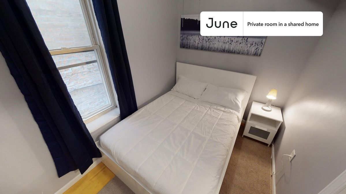 PLEASE NOTE: This is a private room in a shared apartment. You will have your own bedroom and shared common areas (kitchen, bathroom, etc.) with other residents.
Full bedroom in a 2 bedroom / 1 bathroom apartment!
Check out 3D tour now: https://jnhm.es/86a
This Full room in Logan Square is available on a 12 month lease or a flexible short term (31 to 364 days) lease. You pick your custom start and end date. Monthly rent rate is determined by furnishing preference, move-in date and move-out date. Speak to a June representative for recommendations on the best stay duration for the lowest rate, and learn more about this home on the June website: https://jnhm.es/69r
Amenities of this home: Furnished Common Areas, Wi-Fi - Paid separately (High-Speed), Guarantors Allowed, 32-inch Flat-Screen TV, Window AC (Common space), Street parking - City permit required, Laundry - Paid separately (in building), Hardwood Flooring, Microwave, Oven, Refrigerator, also, this unit is conveniently located, several local parks, restaurants and bars are just minutes away.
About June Homes: Welcome to the easiest rental experience of your life. Rent furnished or unfurnished apartments on a 12 month lease or a flexible short term (31 to 364 days). As a resident, you’ll have access to 24/7 support and monthly cleanings of the home’s shared spaces. Sign up now to apply online for your next home with June: https://jnhm.es/sign-roomi
Brokers welcome! Contact us for more details.
Interested? Kindly note that the minimum stay duration would be 32 days.
Use this listing ID when speaking to June team: #1260 A
