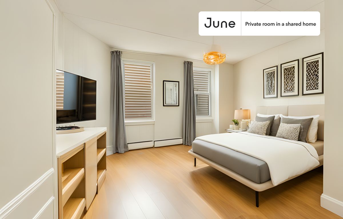 PLEASE NOTE: This is a private room in a shared apartment. You will have your own bedroom and shared common areas (kitchen, bathroom, etc.) with other residents.
Queen bedroom in a 3 bedroom / 1 bathroom apartment!
Check out 3D tour now: https://jnhm.es/ZB
This Queen room in JFK/UMass is available on a 12 month lease or a flexible short term (31 to 364 days) lease. You pick your custom start and end date. Monthly rent rate is determined by furnishing preference, move-in date and move-out date. Speak to a June representative for recommendations on the best stay duration for the lowest rate, and learn more about this home on the June website: https://jnhm.es/5QG
Amenities of this home: Dishwasher, Furnished Common Areas, Wi-Fi - Paid separately (High-Speed), Guarantors Allowed, Street parking - City permit required, Laundry in home (free), Balcony, Hardwood Flooring, Microwave, Oven, Refrigerator, also, this unit is conveniently located, several local parks, restaurants and bars are just minutes away.
About June Homes: Welcome to the easiest rental experience of your life. Rent furnished or unfurnished apartments on a 12 month lease or a flexible short term (31 to 364 days). As a resident, you’ll have access to 24/7 support and monthly cleanings of the home’s shared spaces. Sign up now to apply online for your next home with June: https://jnhm.es/sign-roomi
Brokers welcome! Contact us for more details.
Interested? Kindly note that the minimum stay duration would be 31 days.
Use this listing ID when speaking to June team: #886 B