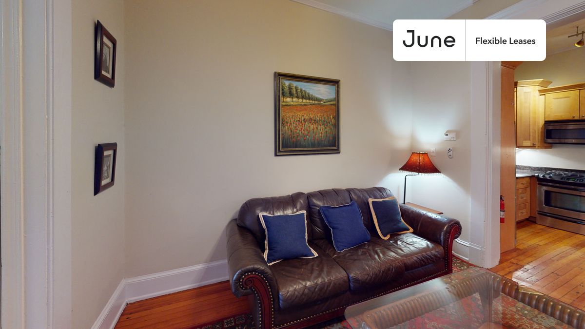

1 bedroom in Capitol Hill on flexible lease terms.

Check out 3D tour now:  https://jnhm.es/88H

This  1 bedroom apartment on the Capitol Hill  is available on a flexible 1-18 month lease. Monthly rent rate is determined by furnishing preference, move-in date and move-out date. Speak to a June representative for recommendations on the best stay duration for the lowest rate, and learn more about this home on the June website:     https://jnhm.es/6kc

Amenities of this home:   Dishwasher,    Wi-Fi - Paid separately (High-Speed),    Guarantors Allowed,       Decorative fireplace,    Dining area,    Couple-Friendly,    Private Bathroom,    Laundry in home (free),    Queen bed,       Paid parking (managed by landlord),    Living area,    Hardwood Flooring,    Microwave,    Oven,    Refrigerator,   also, this unit is conveniently located, several local parks, restaurants and bars are just minutes away.

About June Homes: Welcome to the easiest rental experience of your life. Rent furnished or unfurnished apartments for 1 - 18 months, bypass hidden costs and broker fees and enjoy an easy move-in. As a resident, you’ll have access to 24/7 support and monthly cleanings of the home’s shared spaces. Sign up now to apply online for your next home with June: https://jnhm.es/sign-roomi

Interested? Kindly note that the minimum stay duration would be 31 days. 

Use this listing ID when speaking to June team:  #1498