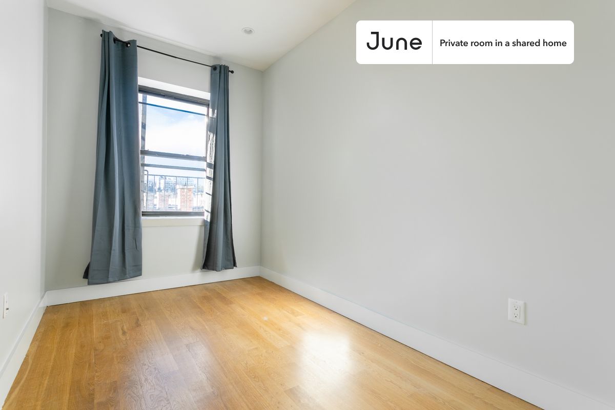 PLEASE NOTE: This is a private room in a shared apartment. You will have your own bedroom and shared common areas (kitchen, bathroom, etc.) with other residents.
Full bedroom in a 3 bedroom / 1 bathroom apartment!
Check out 3D tour now: https://jnhm.es/845
This Full room in Central Harlem is available on a 12 month lease or a flexible short term (31 to 364 days) lease. You pick your custom start and end date. Monthly rent rate is determined by furnishing preference, move-in date and move-out date. Speak to a June representative for recommendations on the best stay duration for the lowest rate, and learn more about this home on the June website: https://jnhm.es/62K
Amenities of this home: Dishwasher, Furnished Common Areas, Wi-Fi - Paid separately (High-Speed), Guarantors Allowed, Laundry in home (free), Wall-Mounted TV, Hardwood Flooring, Microwave, Oven, Refrigerator, also, this unit is conveniently located, several local parks, restaurants and bars are just minutes away.
About June Homes: Welcome to the easiest rental experience of your life. Rent furnished or unfurnished apartments on a 12 month lease or a flexible short term (31 to 364 days). As a resident, you’ll have access to 24/7 support and monthly cleanings of the home’s shared spaces. Sign up now to apply online for your next home with June: https://jnhm.es/sign-roomi
Brokers welcome! Contact us for more details.
Interested? Use this listing ID when speaking to June team: #1091 B