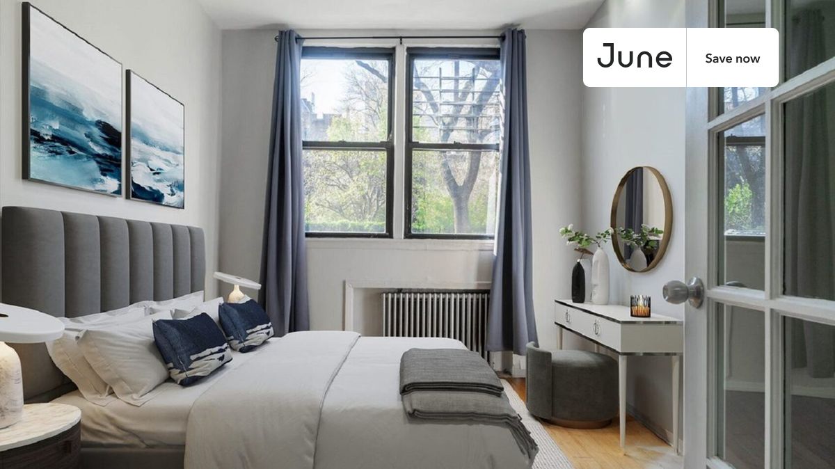 1 bedroom in Hell's Kitchen on flexible lease terms.
Check out 3D tour now: https://jnhm.es/84r
This 1 bedroom apartment on the Hell's Kitchen is available on a 12 month lease or a flexible short term (31 to 364 days) lease. You pick your custom start and end date. Monthly rent rate is determined by furnishing preference, move-in date and move-out date. Speak to a June representative for recommendations on the best stay duration for the lowest rate, and learn more about this home on the June website: https://jnhm.es/66T
Amenities of this home: Wi-Fi - Paid separately (High-Speed), Guarantors Allowed, Couple-Friendly, Hardwood Flooring, Microwave, Oven, Refrigerator, also, this unit is conveniently located, several local parks, restaurants and bars are just minutes away.
About June Homes: Welcome to the easiest rental experience of your life. Rent furnished or unfurnished apartments on a 12 month lease or a flexible short term (31 to 364 days). As a resident, you’ll have access to 24/7 support and monthly cleanings of the home’s shared spaces. Sign up now to apply online for your next home with June: https://jnhm.es/sign-roomi
Brokers welcome! Contact us for more details.
Interested? Use this listing ID when speaking to June team: #1218