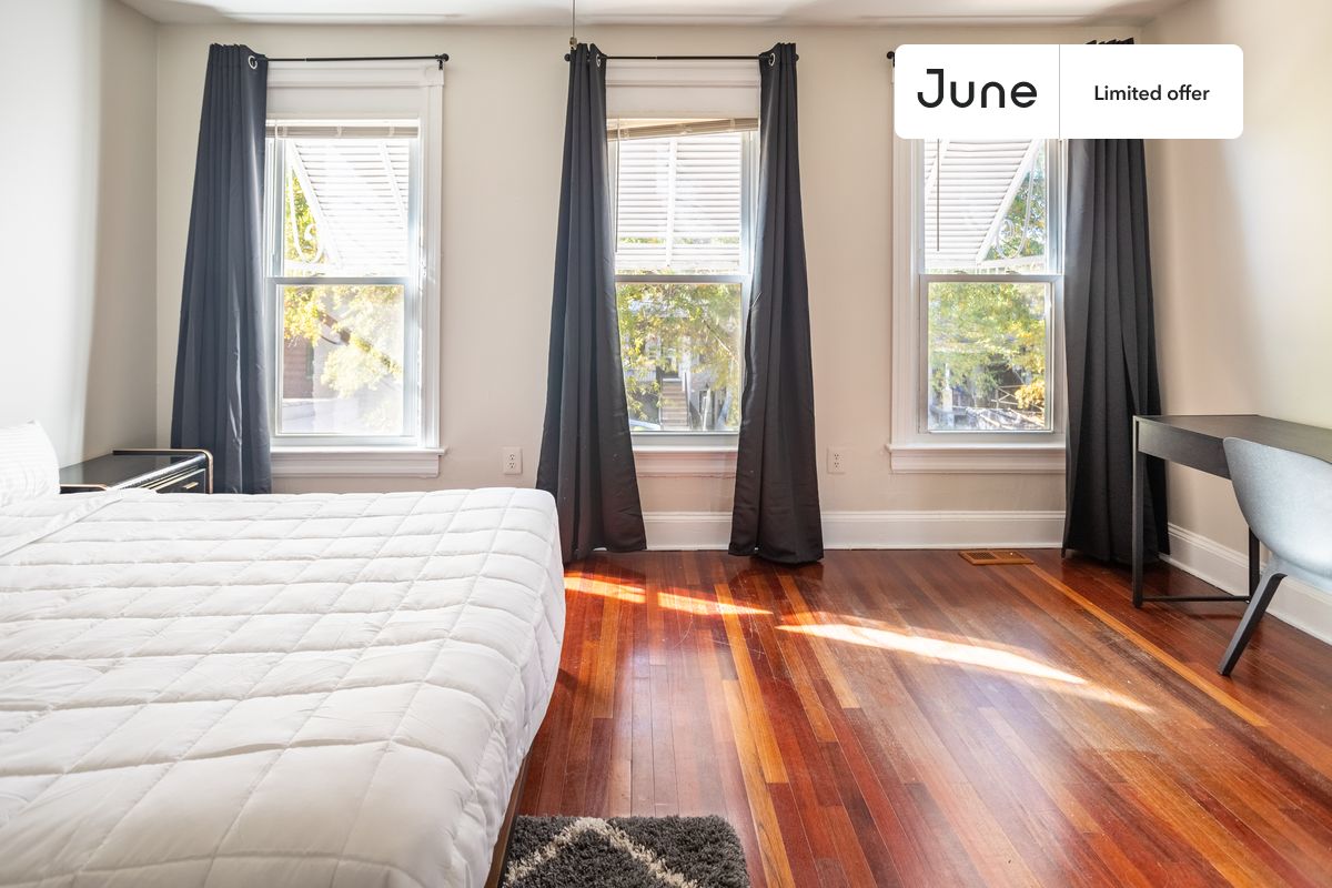 Move in with us before April 30th and stay until May 31st or later, and enjoy our limited-time discount on your first month! $150 off in DC. Hurry up!

Queen bedroom in a 3 bedroom / 2.5 bathroom apartment!

Check out 3D tour now:  https://jnhm.es/8b7

This  Queen room in Trinidad  is available on a flexible 1-18 month lease. Monthly rent rate is determined by furnishing preference, move-in date and move-out date. Speak to a June representative for recommendations on the best stay duration for the lowest rate, and learn more about this home on the June website:  https://jnhm.es/6n8

Amenities of this home:   Dishwasher,    Patio,    Furnished Common Areas,    Wi-Fi - Paid separately (High-Speed),    Guarantors Allowed,       32-inch Flat-Screen TV,    Paid parking,    Laundry in home (free),       Hardwood Flooring,    Microwave,    Oven,    Refrigerator,   also, this unit is conveniently located, several local parks, restaurants and bars are just minutes away.

About June Homes: Welcome to the easiest rental experience of your life. Rent furnished or unfurnished apartments for 1 - 18 months, bypass hidden costs and broker fees and enjoy an easy move-in. As a resident, you’ll have access to 24/7 support and monthly cleanings of the home’s shared spaces. Sign up now to apply online for your next home with June: https://jnhm.es/sign-roomi

Interested? Kindly note that the minimum stay duration would be 31 days. 

Use this listing ID when speaking to June team:  #1567 C