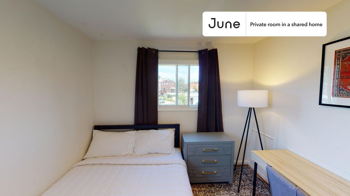 

PLEASE NOTE: This is a private room in a shared apartment. You will have your own bedroom and shared common areas (kitchen, bathroom, etc.) with other residents.

Queen bedroom in a 4 bedroom / 2.5 bathroom apartment!

Check out 3D tour now:  https://jnhm.es/Zl

This  Queen room in Fort Totten  is available on a 12 month lease or a flexible short term (31 to 364 days) lease. You pick your custom start and end date. Monthly rent rate is determined by furnishing preference, move-in date and move-out date. Speak to a June representative for recommendations on the best stay duration for the lowest rate, and learn more about this home on the June website:  https://jnhm.es/5LN

Amenities of this home:   Furnished Common Areas,    Wi-Fi - Paid separately (High-Speed),    Guarantors Allowed,       32-inch Flat-Screen TV,    Central AC (Common space),    Laundry in home (free),       Hardwood Flooring,    Microwave,    Oven,    Refrigerator,   also, this unit is conveniently located, several local parks, restaurants and bars are just minutes away.

About June Homes: Welcome to the easiest rental experience of your life. Rent furnished or unfurnished apartments on a 12 month lease or a flexible short term (31 to 364 days). As a resident, you’ll have access to 24/7 support and monthly cleanings of the home’s shared spaces. Sign up now to apply online for your next home with June: https://jnhm.es/sign-roomi

Brokers welcome! Contact us for more details.

Interested? Kindly note that the minimum stay duration would be 31 days. 

Use this listing ID when speaking to June team:  #789 D