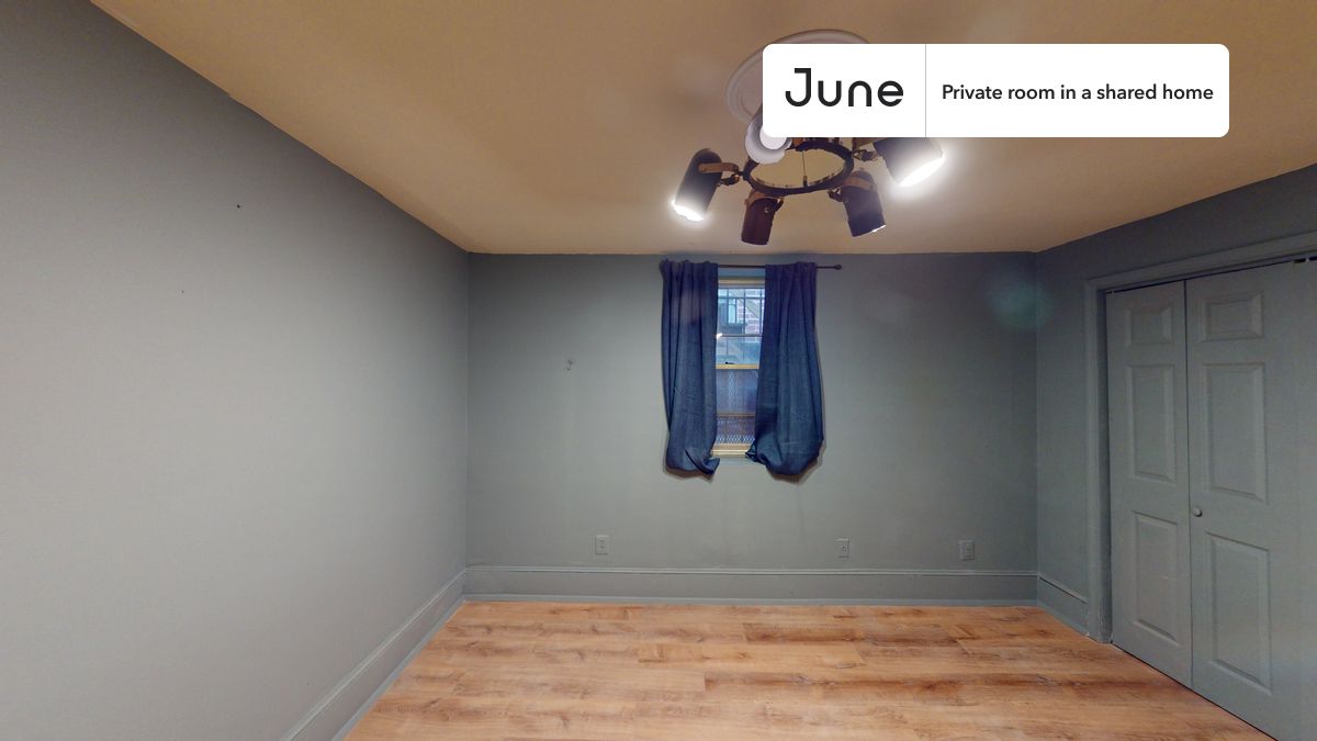 

PLEASE NOTE: This is a private room in a shared apartment. You will have your own bedroom and shared common areas (kitchen, bathroom, etc.) with other residents.

Queen bedroom in a 5 bedroom / 2 bathroom apartment!

Check out 3D tour now:  https://jnhm.es/S3

This  Queen room in Columbia Heights  is available on a 12 month lease or a flexible short term (31 to 364 days) lease. You pick your custom start and end date. Monthly rent rate is determined by furnishing preference, move-in date and move-out date. Speak to a June representative for recommendations on the best stay duration for the lowest rate, and learn more about this home on the June website:  https://jnhm.es/K0

Amenities of this home:   Dishwasher,    Furnished Common Areas,    Wi-Fi - Paid separately (High-Speed),    Outdoor space,    Guarantors Allowed,       Decorative fireplace,    32-inch Flat-Screen TV,    Dine in kitchen,    Central AC (Common space),    Laundry in home (free),       Hardwood Flooring,    Microwave,    Oven,    Refrigerator,   also, this unit is conveniently located, several local parks, restaurants and bars are just minutes away.

About June Homes: Welcome to the easiest rental experience of your life. Rent furnished or unfurnished apartments on a 12 month lease or a flexible short term (31 to 364 days). As a resident, you’ll have access to 24/7 support and monthly cleanings of the home’s shared spaces. Sign up now to apply online for your next home with June: https://jnhm.es/sign-roomi

Brokers welcome! Contact us for more details.

Interested? Kindly note that the minimum stay duration would be 31 days. 

Use this listing ID when speaking to June team:  #337 C