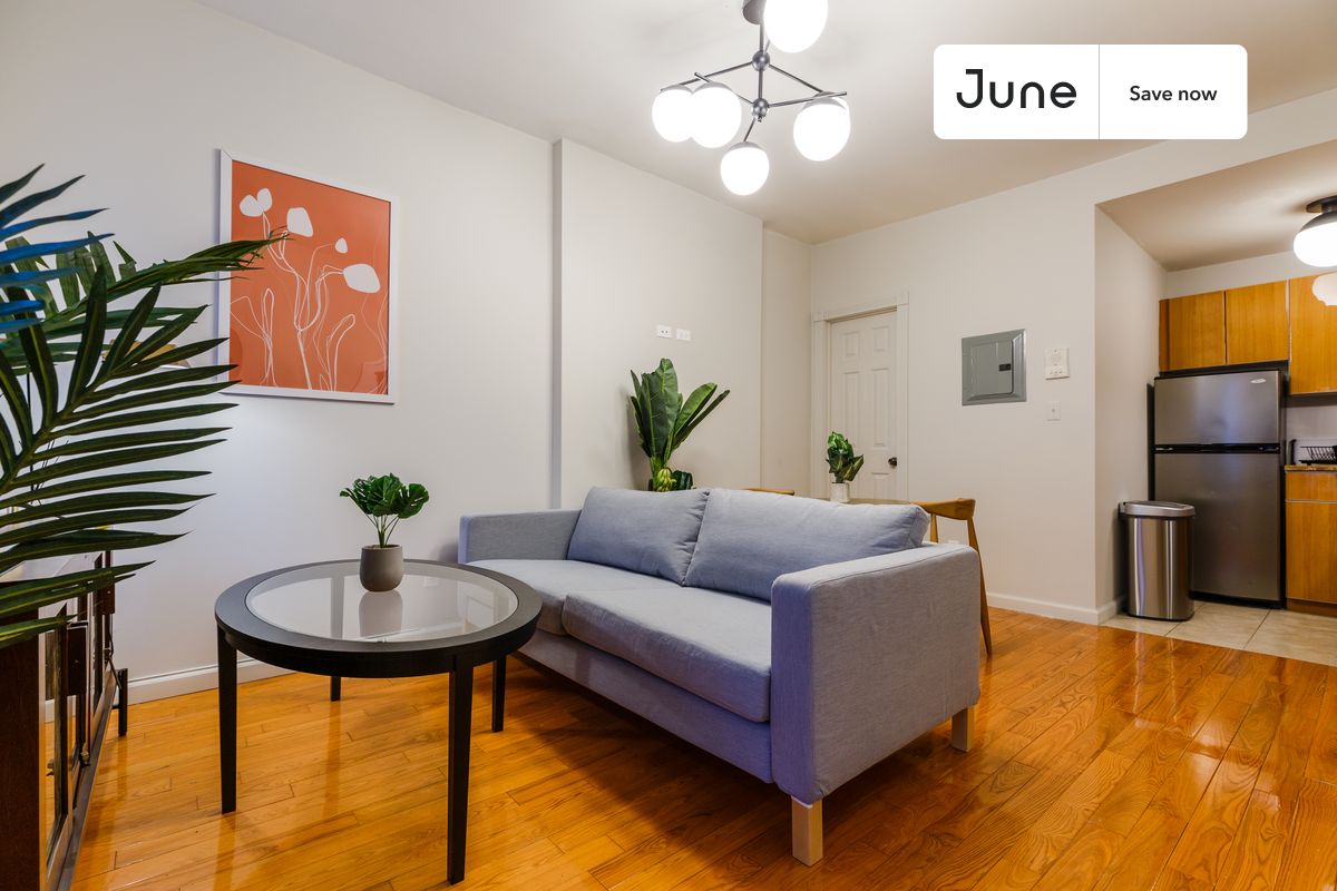 1 bedroom in Kips Bay on flexible lease terms.
Check out 3D tour now: https://jnhm.es/OK
This 1 bedroom apartment on the Kips Bay is available on a 12 month lease or a flexible short term (31 to 364 days) lease. You pick your custom start and end date. Monthly rent rate is determined by furnishing preference, move-in date and move-out date. Speak to a June representative for recommendations on the best stay duration for the lowest rate, and learn more about this home on the June website: https://jnhm.es/F6
Amenities of this home: Dishwasher, Wi-Fi - Paid separately (High-Speed), Guarantors Allowed, 32-inch Flat-Screen TV, Dining area, Couple-Friendly, Hardwood Flooring, Microwave, Oven, Refrigerator, also, this unit is conveniently located, several local parks, restaurants and bars are just minutes away.
About June Homes: Welcome to the easiest rental experience of your life. Rent furnished or unfurnished apartments on a 12 month lease or a flexible short term (31 to 364 days). As a resident, you’ll have access to 24/7 support and monthly cleanings of the home’s shared spaces. Sign up now to apply online for your next home with June: https://jnhm.es/sign-roomi
Brokers welcome! Contact us for more details.
Interested? Use this listing ID when speaking to June team: #244
