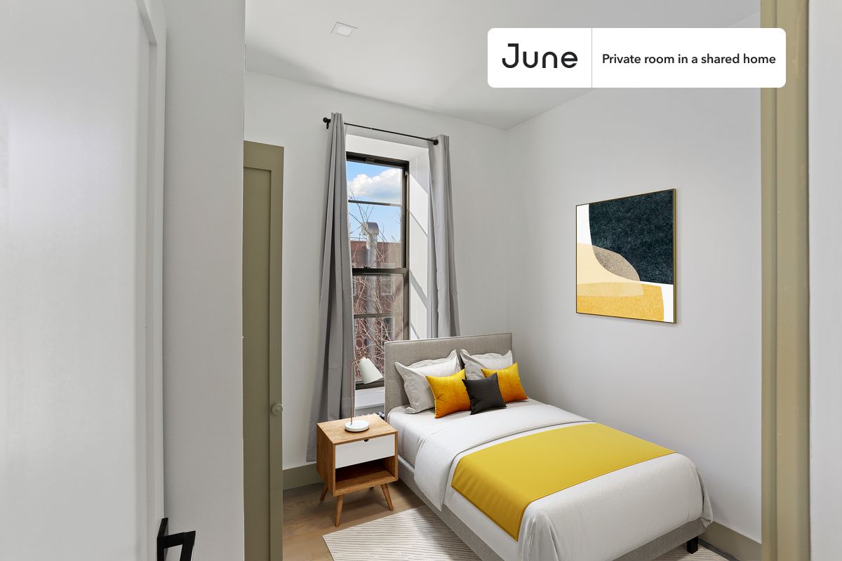 

PLEASE NOTE: This is a private room in a shared apartment. You will have your own bedroom and shared common areas (kitchen, bathroom, etc.) with other residents.

Full bedroom in a 3 bedroom / 1 bathroom apartment!

Check out 3D tour now:  https://jnhm.es/YP

This  Full room in Park Slope  is available on a 12 month lease or a flexible short term (31 to 364 days) lease. You pick your custom start and end date. Monthly rent rate is determined by furnishing preference, move-in date and move-out date. Speak to a June representative for recommendations on the best stay duration for the lowest rate, and learn more about this home on the June website:  https://jnhm.es/5Q6

Amenities of this home:   Dishwasher,    Furnished Common Areas,    Wi-Fi - Paid separately (High-Speed),    Guarantors Allowed,          Laundry in home (free),    Wall-Mounted TV,    Hardwood Flooring,    Microwave,    Oven,    Refrigerator,   also, this unit is conveniently located, several local parks, restaurants and bars are just minutes away.

About June Homes: Welcome to the easiest rental experience of your life. Rent furnished or unfurnished apartments on a 12 month lease or a flexible short term (31 to 364 days). As a resident, you’ll have access to 24/7 support and monthly cleanings of the home’s shared spaces. Sign up now to apply online for your next home with June: https://jnhm.es/sign-roomi

Brokers welcome! Contact us for more details.

Interested? Use this listing ID when speaking to June team:  #877 B