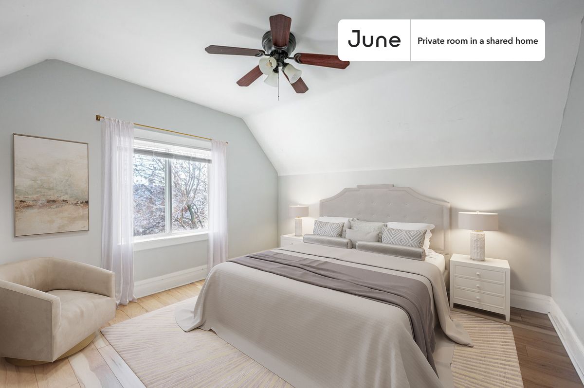 PLEASE NOTE: This is a private room in a shared apartment. You will have your own bedroom and shared common areas (kitchen, bathroom, etc.) with other residents.
Queen bedroom in a 3 bedroom / 2 bathroom apartment!
Check out 3D tour now: https://jnhm.es/8cU
This Queen room in Irving Park is available on a 12 month lease or a flexible short term (31 to 364 days) lease. You pick your custom start and end date. Monthly rent rate is determined by furnishing preference, move-in date and move-out date. Speak to a June representative for recommendations on the best stay duration for the lowest rate, and learn more about this home on the June website: https://jnhm.es/6sm
Amenities of this home: Laundry in home (free), Dine in kitchen, 32-inch Flat-Screen TV, Guarantors Allowed, Wi-Fi - Paid separately (High-Speed), Furnished Common Areas, Living area, Hardwood Flooring, Microwave, Oven, Refrigerator, also, this unit is conveniently located, several local parks, restaurants and bars are just minutes away.
About June Homes: Welcome to the easiest rental experience of your life. Rent furnished or unfurnished apartments on a 12 month lease or a flexible short term (31 to 364 days). As a resident, you’ll have access to 24/7 support and monthly cleanings of the home’s shared spaces. Sign up now to apply online for your next home with June: https://jnhm.es/sign-roomi
Brokers welcome! Contact us for more details.
Interested? Kindly note that the minimum stay duration would be 32 days.
Use this listing ID when speaking to June team: #1664 C