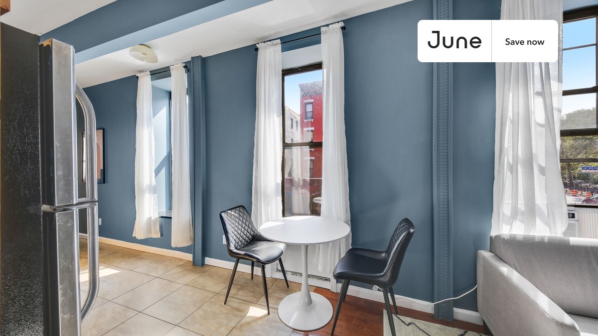 

2 bedroom in East Harlem on flexible lease terms.

Check out 3D tour now:  https://jnhm.es/U4

This 2 bedrooms, 1 bath apartment on the East Harlem  is available on a 12 month lease or a flexible short term (31 to 364 days) lease. You pick your custom start and end date. Monthly rent rate is determined by furnishing preference, move-in date and move-out date. Speak to a June representative for recommendations on the best stay duration for the lowest rate, and learn more about this home on the June website:

Amenities of this home:   Furnished Common Areas,    Wi-Fi - Paid separately (High-Speed),    Guarantors Allowed,       32-inch Flat-Screen TV,       Street parking - City permit required,    Hardwood Flooring,    Microwave,    Oven,    Refrigerator,   also, this unit is conveniently located, several local parks, restaurants and bars are just minutes away.

About June Homes: Welcome to the easiest rental experience of your life. Rent furnished or unfurnished apartments on a 12 month lease or a flexible short term (31 to 364 days). As a resident, you’ll have access to 24/7 support and monthly cleanings of the home’s shared spaces. Sign up now to apply online for your next home with June: https://jnhm.es/sign-roomi

Brokers welcome! Contact us for more details.

Use this listing ID when speaking to June team: #581
