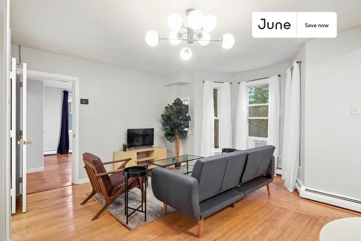 

2 bedroom in Newton Corner on flexible lease terms.

Check out 3D tour now:  https://jnhm.es/Xa

This 2 bedrooms, 1.5 bath apartment on the Newton Corner  is available on a 12 month lease or a flexible short term (31 to 364 days) lease. You pick your custom start and end date. Monthly rent rate is determined by furnishing preference, move-in date and move-out date. Speak to a June representative for recommendations on the best stay duration for the lowest rate, and learn more about this home on the June website:

Amenities of this home:   Dishwasher,    Furnished Common Areas,    Wi-Fi - Paid separately (High-Speed),    Guarantors Allowed,       32-inch Flat-Screen TV,       Paid parking,    Laundry - Paid separately (in building),    Hardwood Flooring,    Microwave,    Oven,    Refrigerator,   also, this unit is conveniently located, several local parks, restaurants and bars are just minutes away.

About June Homes: Welcome to the easiest rental experience of your life. Rent furnished or unfurnished apartments on a 12 month lease or a flexible short term (31 to 364 days). As a resident, you’ll have access to 24/7 support and monthly cleanings of the home’s shared spaces. Sign up now to apply online for your next home with June: https://jnhm.es/sign-roomi

Brokers welcome! Contact us for more details.

Use this listing ID when speaking to June team: #776