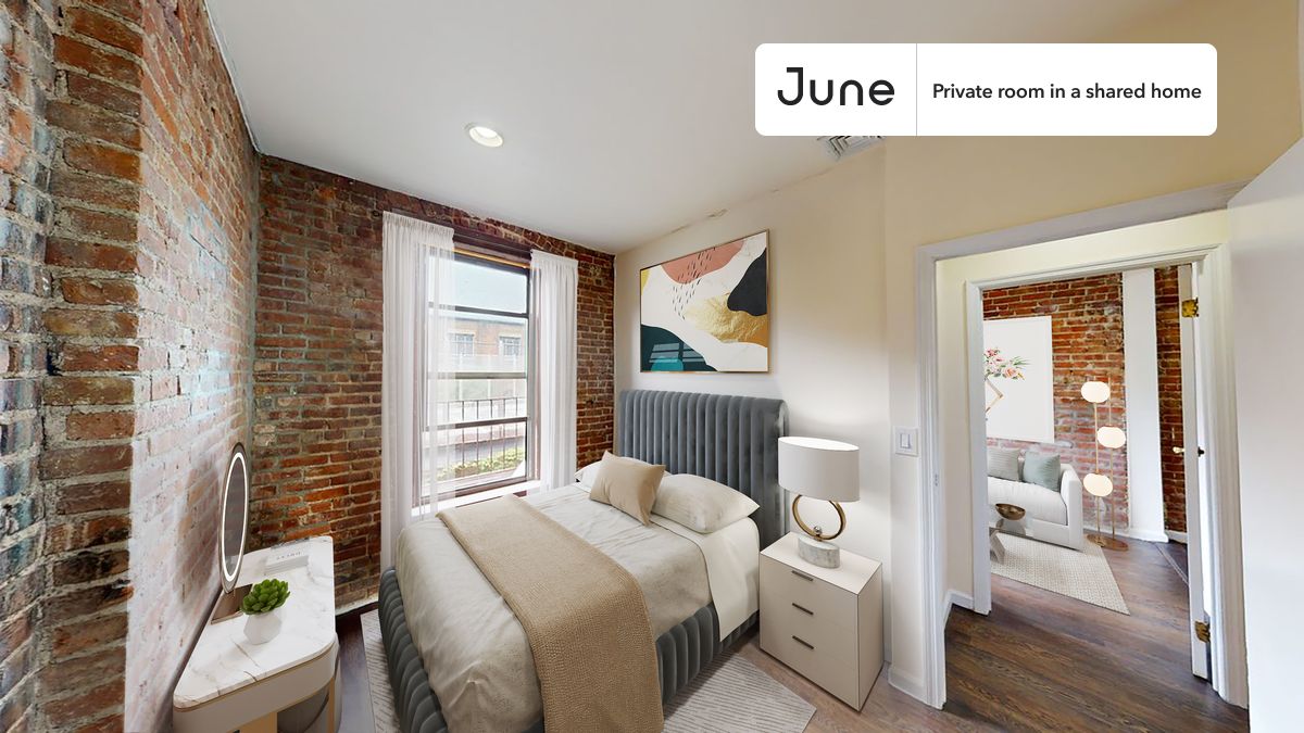 PLEASE NOTE: This is a private room in a shared apartment. You will have your own bedroom and shared common areas (kitchen, bathroom, etc.) with other residents.
Queen bedroom in a 4 bedroom / 2 bathroom apartment!
Check out 3D tour now: https://jnhm.es/8ev
This Queen room in Central Harlem is available on a 12 month lease or a flexible short term (31 to 364 days) lease. You pick your custom start and end date. Monthly rent rate is determined by furnishing preference, move-in date and move-out date. Speak to a June representative for recommendations on the best stay duration for the lowest rate, and learn more about this home on the June website: https://jnhm.es/6w8
Amenities of this home: Furnished Common Areas, Wi-Fi - Paid separately (High-Speed), Guarantors Allowed, Dining area, Laundry in home (free), Living area, Hardwood Flooring, Oven, Refrigerator, Air Conditioning | HVAC, also, this unit is conveniently located, several local parks, restaurants and bars are just minutes away.
About June Homes: Welcome to the easiest rental experience of your life. Rent furnished or unfurnished apartments on a 12 month lease or a flexible short term (31 to 364 days). As a resident, you’ll have access to 24/7 support and monthly cleanings of the home’s shared spaces. Sign up now to apply online for your next home with June: https://jnhm.es/sign-roomi
Brokers welcome! Contact us for more details.
Interested? Use this listing ID when speaking to June team: #1739 B