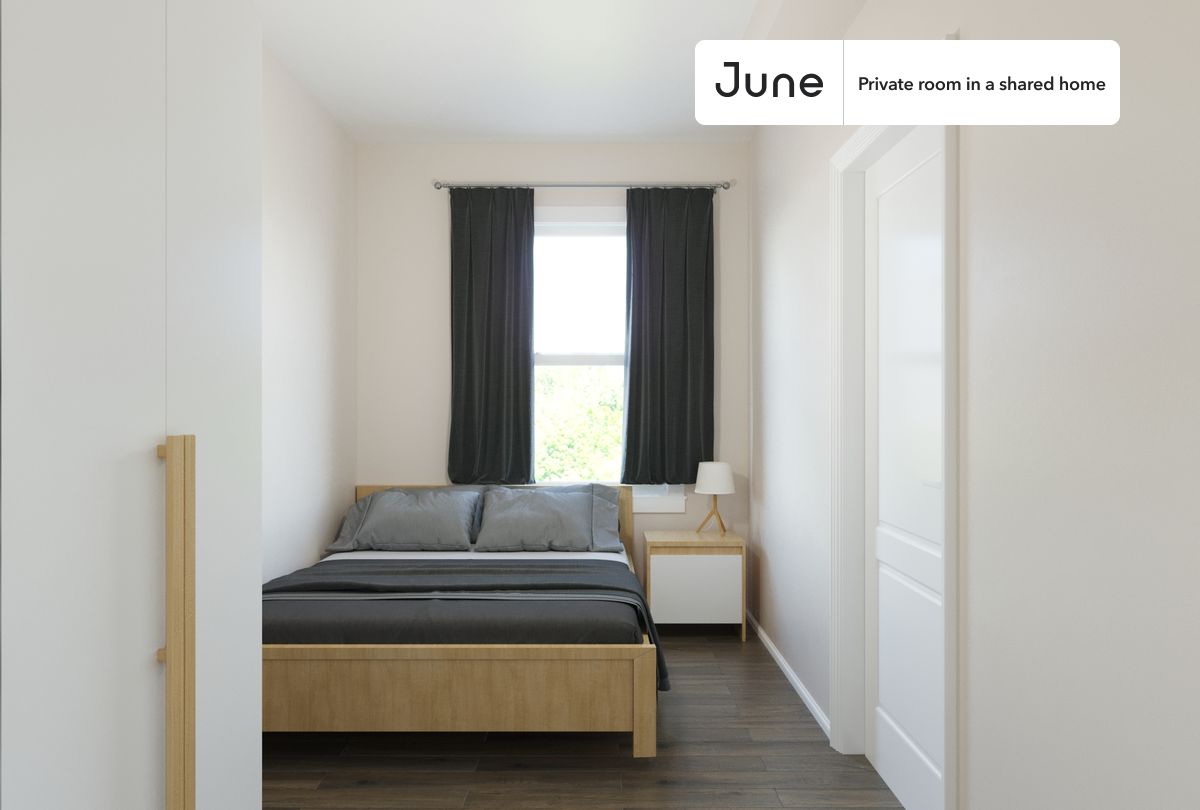 

PLEASE NOTE: This is a private room in a shared apartment. You will have your own bedroom and shared common areas (kitchen, bathroom, etc.) with other residents.

Full bedroom in a 3 bedroom / 1 bathroom apartment!

Check out 3D tour now:  https://jnhm.es/86Q

This  Full room in East Ukrainian Village  is available on a 12 month lease or a flexible short term (31 to 364 days) lease. You pick your custom start and end date. Monthly rent rate is determined by furnishing preference, move-in date and move-out date. Speak to a June representative for recommendations on the best stay duration for the lowest rate, and learn more about this home on the June website:  https://jnhm.es/6ev

Amenities of this home:   Furnished Common Areas,    Wi-Fi - Paid separately (High-Speed),    Guarantors Allowed,       Street parking - City permit required,    Laundry - Paid separately (in building),       Wall-Mounted TV,    Hardwood Flooring,    Microwave,    Oven,    Refrigerator,   also, this unit is conveniently located, several local parks, restaurants and bars are just minutes away.

About June Homes: Welcome to the easiest rental experience of your life. Rent furnished or unfurnished apartments on a 12 month lease or a flexible short term (31 to 364 days). As a resident, you’ll have access to 24/7 support and monthly cleanings of the home’s shared spaces. Sign up now to apply online for your next home with June: https://jnhm.es/sign-roomi

Brokers welcome! Contact us for more details.

Interested? Kindly note that the minimum stay duration would be 32 days. 

Use this listing ID when speaking to June team:  #1368 A