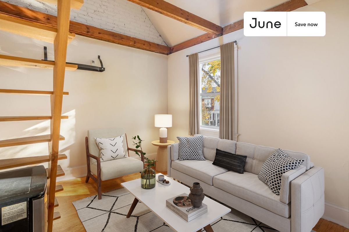 Studio in Columbia Heights on flexible lease terms.
Check out 3D tour now: https://jnhm.es/8bJ
This studio is available on a 12 month lease or a flexible short term (31 to 364 days) lease. You pick your custom start and end date. Monthly rent rate is determined by furnishing preference, move-in date and move-out date. Speak to a June representative for recommendations on the best stay duration for the lowest rate, and learn more about this home on the June website: https://jnhm.es/6ov
Amenities of this home: Wi-Fi - Paid separately (High-Speed), Guarantors Allowed, Couple-Friendly, Street parking - City permit required, AC (Common space), Laundry in building (free), Hardwood Flooring, Microwave, Oven, Refrigerator, also, this unit is conveniently located, several local parks, restaurants and bars are just minutes away.
About June Homes: Welcome to the easiest rental experience of your life. Rent furnished or unfurnished apartments on a 12 month lease or a flexible short term (31 to 364 days). As a resident, you’ll have access to 24/7 support and monthly cleanings of the home’s shared spaces. Sign up now to apply online for your next home with June: https://jnhm.es/sign-roomi
Brokers welcome! Contact us for more details.
Interested? Kindly note that the minimum stay duration would be 31 days.
Use this listing ID when speaking to June team: #1591