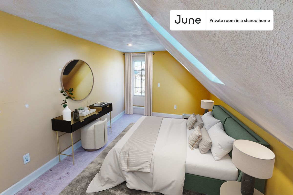 PLEASE NOTE: This is a private room in a shared apartment. You will have your own bedroom and shared common areas (kitchen, bathroom, etc.) with other residents.
Full bedroom in a 6 bedroom / 2 bathroom apartment!
Check out 3D tour now: https://jnhm.es/89b
This Full room in JFK/UMass is available on a 12 month lease or a flexible short term (31 to 364 days) lease. You pick your custom start and end date. Monthly rent rate is determined by furnishing preference, move-in date and move-out date. Speak to a June representative for recommendations on the best stay duration for the lowest rate, and learn more about this home on the June website: https://jnhm.es/62y
Amenities of this home: Dishwasher, Furnished Common Areas, Wi-Fi - Paid separately (High-Speed), Outdoor space, Guarantors Allowed, 32-inch Flat-Screen TV, Laundry in home (free), Balcony, Shared Home Office, Living area, Hardwood Flooring, Microwave, Oven, Refrigerator, also, this unit is conveniently located, several local parks, restaurants and bars are just minutes away.
About June Homes: Welcome to the easiest rental experience of your life. Rent furnished or unfurnished apartments on a 12 month lease or a flexible short term (31 to 364 days). As a resident, you’ll have access to 24/7 support and monthly cleanings of the home’s shared spaces. Sign up now to apply online for your next home with June: https://jnhm.es/sign-roomi
Brokers welcome! Contact us for more details.
Interested? Kindly note that the minimum stay duration would be 31 days.
Use this listing ID when speaking to June team: #1086 D