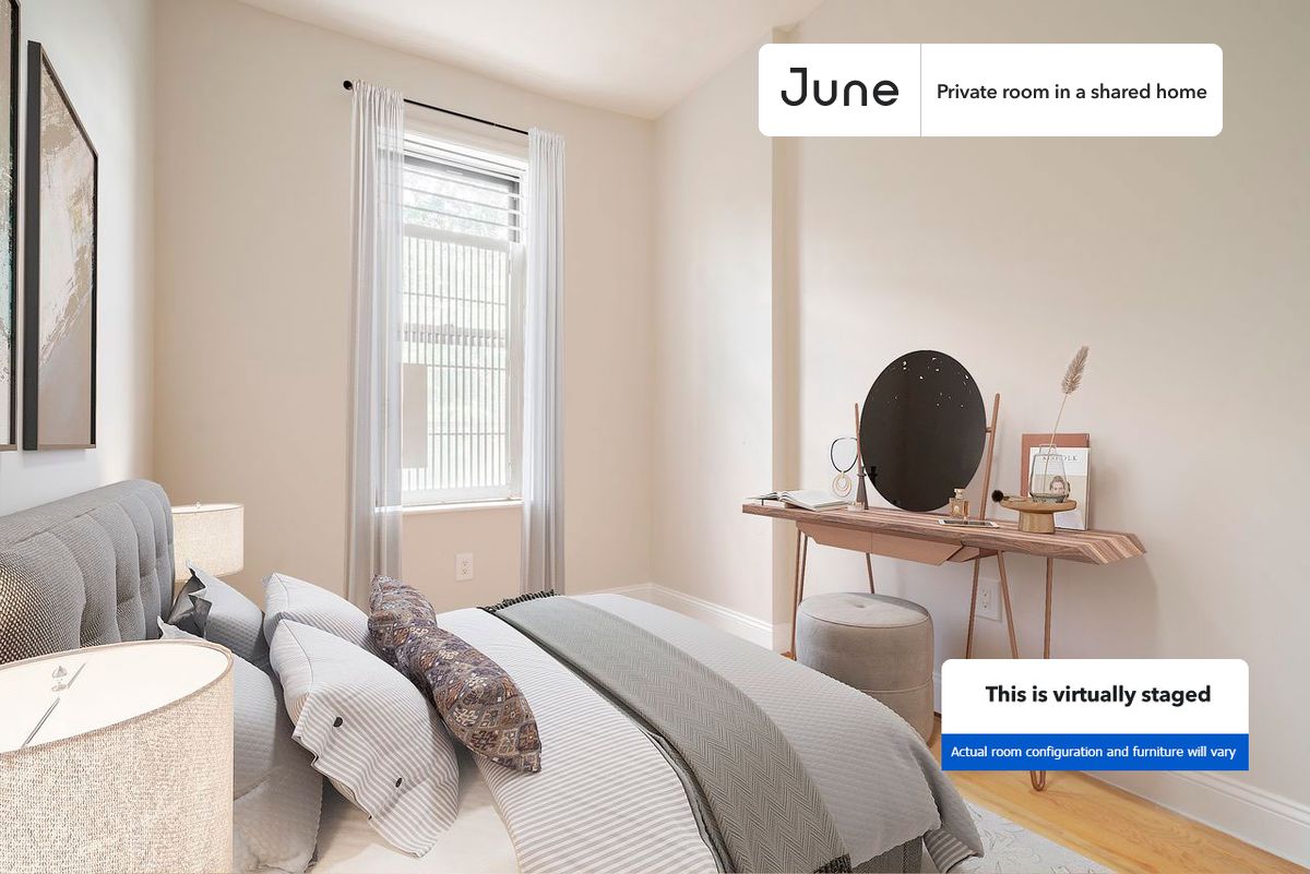 PLEASE NOTE: This is a private room in a shared apartment. You will have your own bedroom and shared common areas (kitchen, bathroom, etc.) with other residents.
Queen bedroom in a 5 bedroom / 1 bathroom apartment!
Check out 3D tour now: https://jnhm.es/8fp
This Queen room in Allston is available on a 12 month lease or a flexible short term (31 to 364 days) lease. You pick your custom start and end date. Monthly rent rate is determined by furnishing preference, move-in date and move-out date. Speak to a June representative for recommendations on the best stay duration for the lowest rate, and learn more about this home on the June website: https://jnhm.es/6wl
Amenities of this home: Dishwasher, Wi-Fi - Paid separately (High-Speed), Guarantors Allowed, Laundry in building (free), Living area, Parking Spot (Paid separately), Hardwood Flooring, Microwave, Oven, Refrigerator, Parking through SpotHero Paid, also, this unit is conveniently located, several local parks, restaurants and bars are just minutes away.
About June Homes: Welcome to the easiest rental experience of your life. Rent furnished or unfurnished apartments on a 12 month lease or a flexible short term (31 to 364 days). As a resident, you’ll have access to 24/7 support and monthly cleanings of the home’s shared spaces. Sign up now to apply online for your next home with June: https://jnhm.es/sign-roomi
Brokers welcome! Contact us for more details.
Interested? Kindly note that the minimum stay duration would be 31 days.
Use this listing ID when speaking to June team: #1742 E