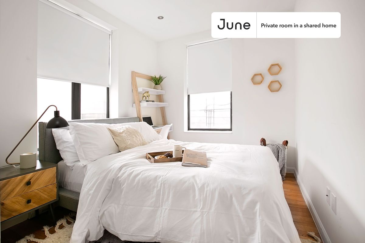 PLEASE NOTE: This is a private room in a shared apartment. You will have your own bedroom and shared common areas (kitchen, bathroom, etc.) with other residents.
Full bedroom in a 3 bedroom / 1 bathroom apartment!
Check out 3D tour now:
This Full room in Central Harlem is available on a 12 month lease or a flexible short term (31 to 364 days) lease. You pick your custom start and end date. Monthly rent rate is determined by furnishing preference, move-in date and move-out date. Speak to a June representative for recommendations on the best stay duration for the lowest rate, and learn more about this home on the June website: https://jnhm.es/6DT
Amenities of this home: Dishwasher, Furnished Common Areas, Wi-Fi - Paid separately (High-Speed), Guarantors Allowed, Dining area, Laundry in home (free), Wall-Mounted TV, Hardwood Flooring, Oven, Refrigerator, Air conditioning | Central AC, also, this unit is conveniently located, several local parks, restaurants and bars are just minutes away.
About June Homes: Welcome to the easiest rental experience of your life. Rent furnished or unfurnished apartments on a 12 month lease or a flexible short term (31 to 364 days). As a resident, you’ll have access to 24/7 support and monthly cleanings of the home’s shared spaces. Sign up now to apply online for your next home with June: https://jnhm.es/sign-roomi
Brokers welcome! Contact us for more details.
Interested? Use this listing ID when speaking to June team: #1869 B