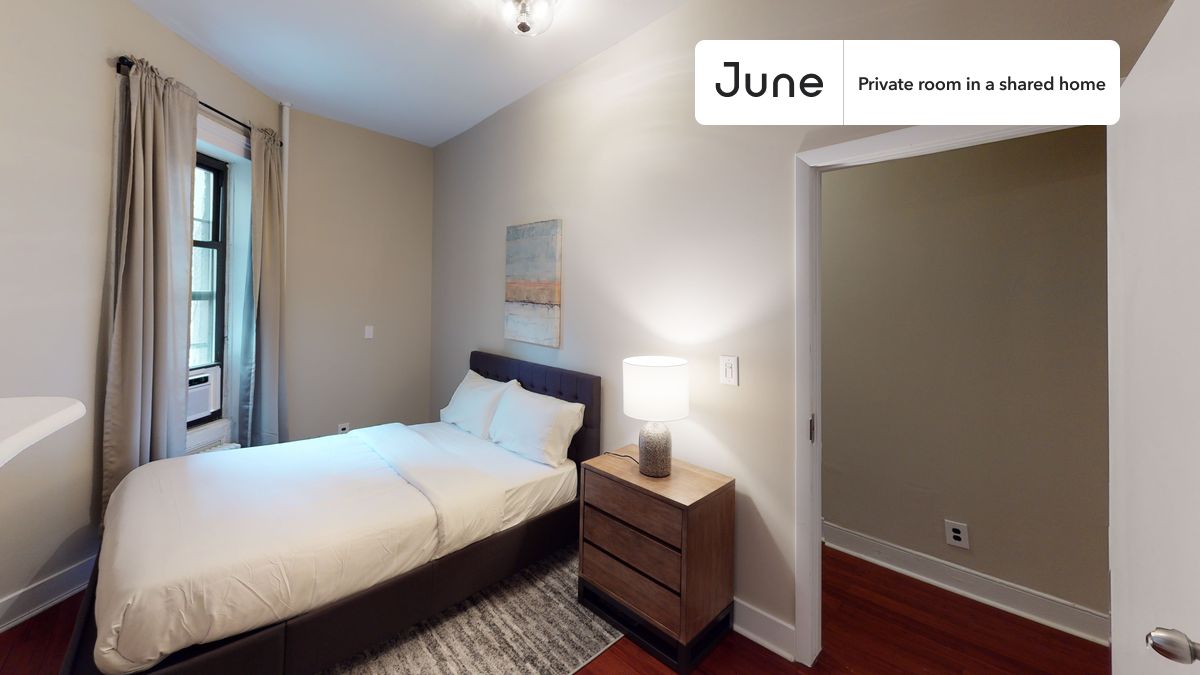 

PLEASE NOTE: This is a private room in a shared apartment. You will have your own bedroom and shared common areas (kitchen, bathroom, etc.) with other residents.

Full bedroom in a 3 bedroom / 2 bathroom apartment!

Check out 3D tour now:  https://jnhm.es/Rt

This  Full room in Hell's Kitchen  is available on a 12 month lease or a flexible short term (31 to 364 days) lease. You pick your custom start and end date. Monthly rent rate is determined by furnishing preference, move-in date and move-out date. Speak to a June representative for recommendations on the best stay duration for the lowest rate, and learn more about this home on the June website:  https://jnhm.es/5xZ

Amenities of this home:   Furnished Common Areas,    Wi-Fi - Paid separately (High-Speed),    Guarantors Allowed,       32-inch Flat-Screen TV,       Street parking - City permit required,    Mini Split,    Hardwood Flooring,    Microwave,    Oven,    Refrigerator,   also, this unit is conveniently located, several local parks, restaurants and bars are just minutes away.

About June Homes: Welcome to the easiest rental experience of your life. Rent furnished or unfurnished apartments on a 12 month lease or a flexible short term (31 to 364 days). As a resident, you’ll have access to 24/7 support and monthly cleanings of the home’s shared spaces. Sign up now to apply online for your next home with June: https://jnhm.es/sign-roomi

Brokers welcome! Contact us for more details.

Interested? Use this listing ID when speaking to June team:  #486 B