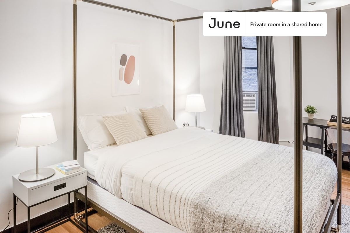 

PLEASE NOTE: This is a private room in a shared apartment. You will have your own bedroom and shared common areas (kitchen, bathroom, etc.) with other residents.

Queen bedroom in a 5 bedroom / 1 bathroom apartment!

Check out 3D tour now:  https://jnhm.es/Py

This  Queen room in Central Harlem  is available on a 12 month lease or a flexible short term (31 to 364 days) lease. You pick your custom start and end date. Monthly rent rate is determined by furnishing preference, move-in date and move-out date. Speak to a June representative for recommendations on the best stay duration for the lowest rate, and learn more about this home on the June website:  https://jnhm.es/AZ

Amenities of this home:   Furnished Common Areas,    Wi-Fi - Paid separately (High-Speed),    Guarantors Allowed,       32-inch Flat-Screen TV,    Dine in kitchen,       Hardwood Flooring,    Microwave,    Oven,    Refrigerator,   also, this unit is conveniently located, several local parks, restaurants and bars are just minutes away.

About June Homes: Welcome to the easiest rental experience of your life. Rent furnished or unfurnished apartments on a 12 month lease or a flexible short term (31 to 364 days). As a resident, you’ll have access to 24/7 support and monthly cleanings of the home’s shared spaces. Sign up now to apply online for your next home with June: https://jnhm.es/sign-roomi

Brokers welcome! Contact us for more details.

Interested? Use this listing ID when speaking to June team:  #117 E