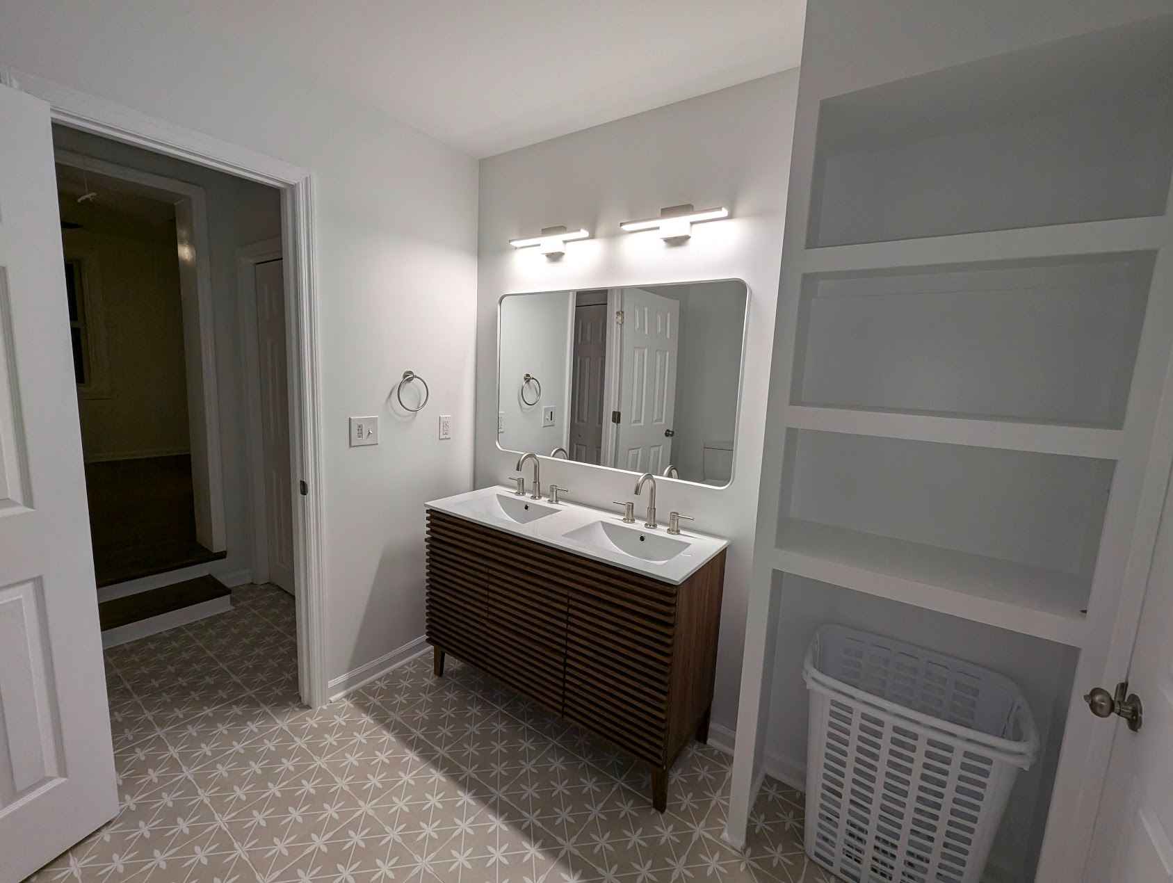 This is a house for good, positive people that want to connect and support each other!