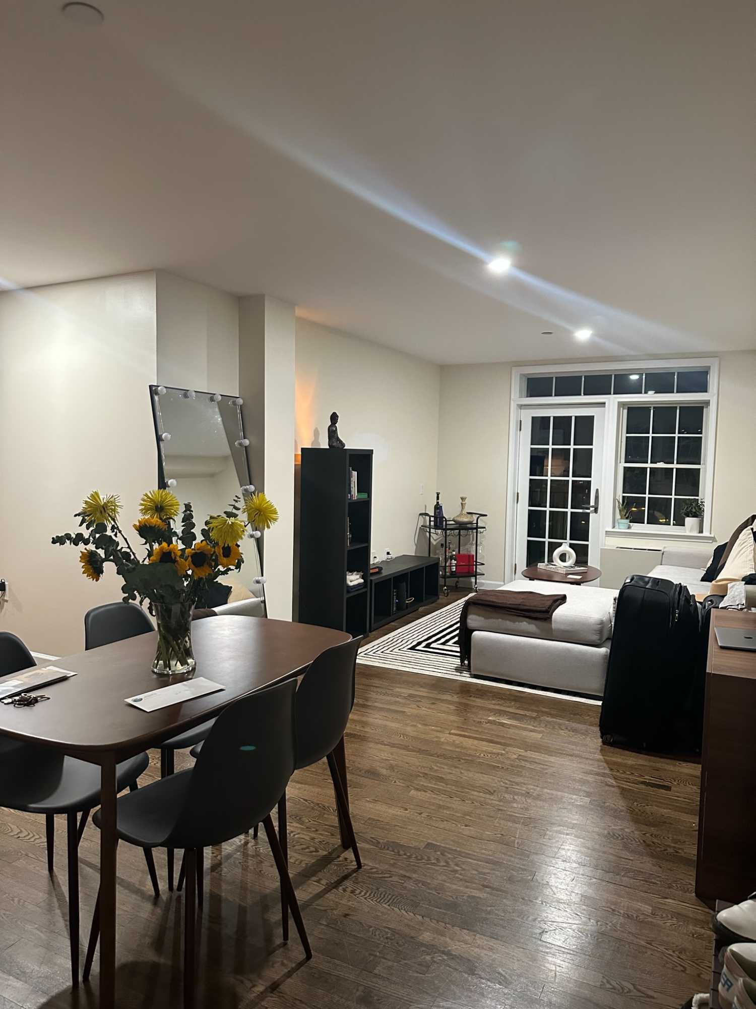 Room available for rent in Astoria for June 1st. The apartment is a 2 Beds, 1 Bath, large living room, separate dining area and home office, great natural light, open kitchen, private balcony, and large bedrooms with great closet space. The building has elevator, amazon locker, central laundry, and a common terrace, and is conveniently located 2 min away from the N/W train station, only 15-minute commute to Midtown. Please note that the bedroom comes UNFURNISHED. DM if interested, so we can discuss this further.