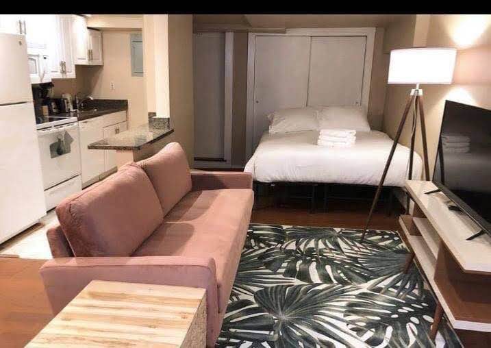 This property offers convenient laundry facilities located in the basement for tenant use, as well as two dedicated parking spaces in the driveway. Situated in a prime location near Vassar Brothers Medical Center, MidHudson Regional Hospital, Metro-North train station, Route 9, shopping centers, Marist College, and the Culinary Institute of America (CIA). Pets will be considered on a case-by-case basis.Don’t hesitate to text at Mariemichele008@gmail.com for more information about the studio