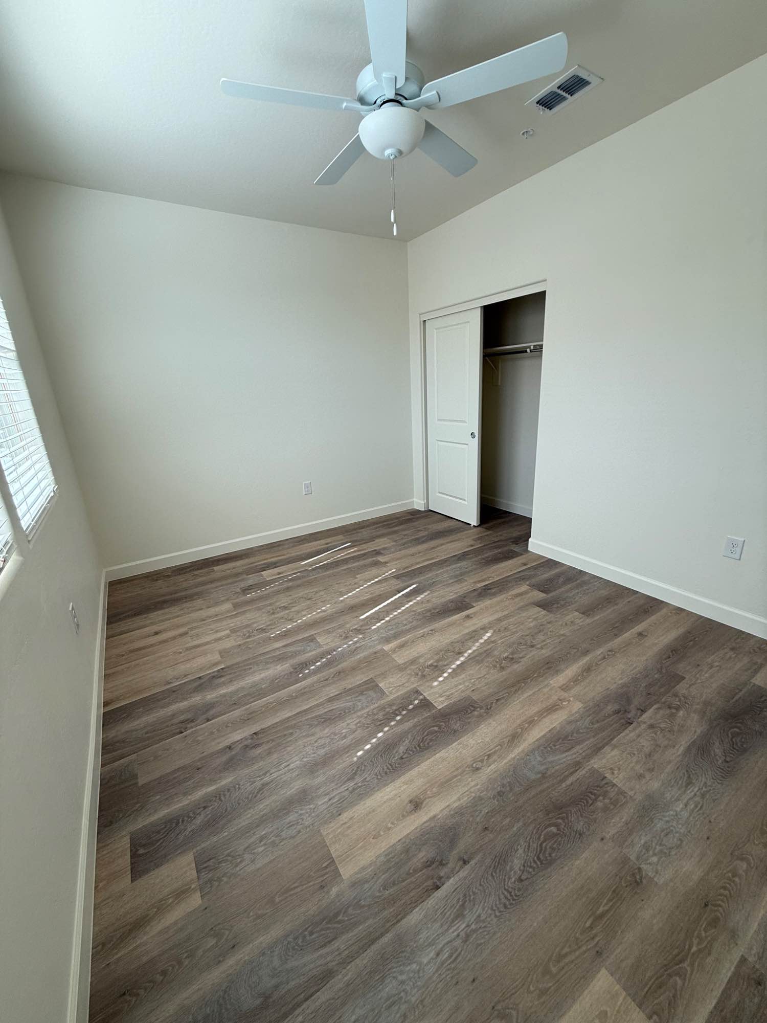 Keeping to myself but open to being social. 
Very clean and respectful of my roommate.