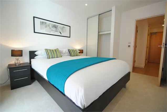 Room rental in 270 W 17th St, New York, NY 10011, USA - private Room